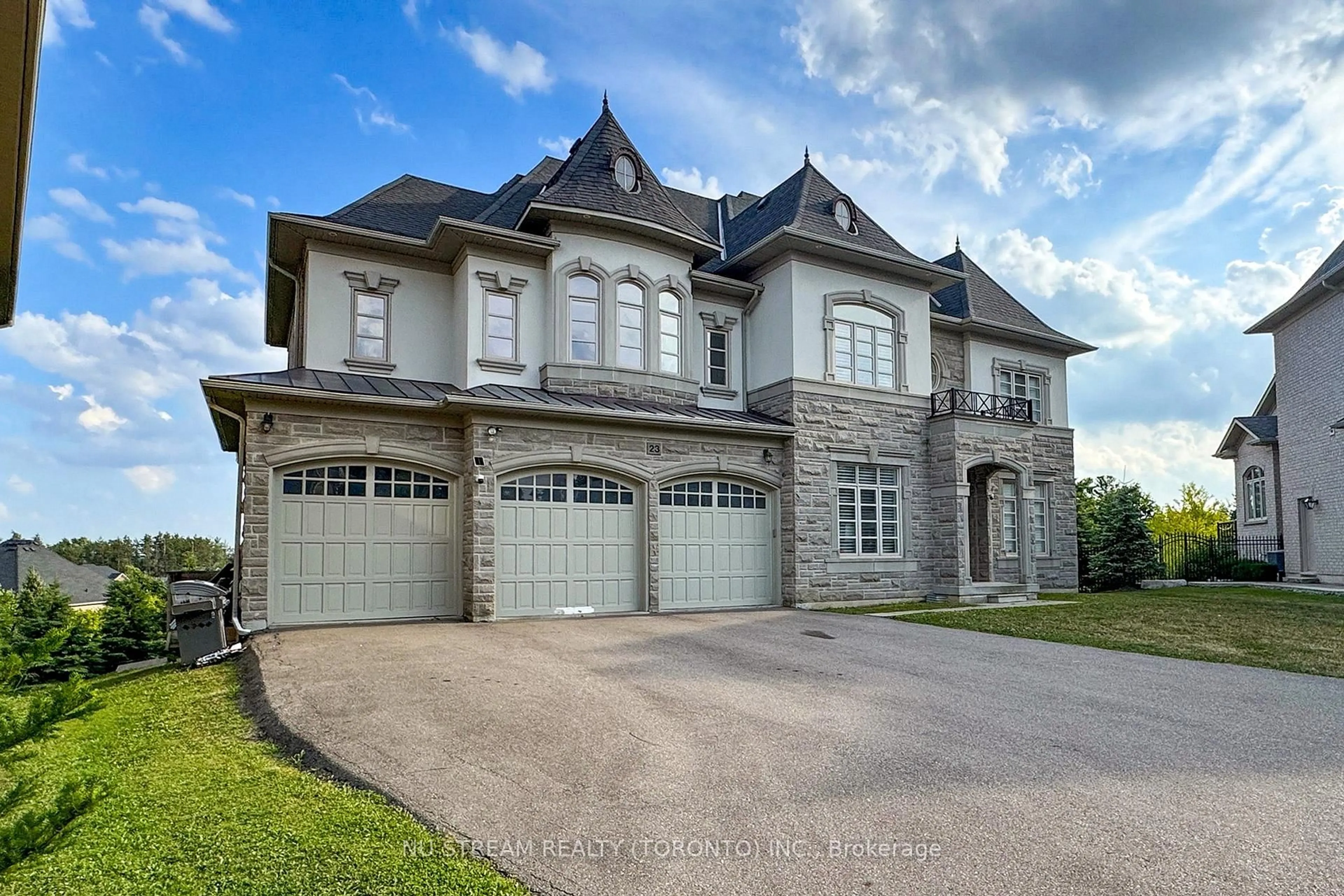 Home with brick exterior material, street for 23 Finesse Crt, Richmond Hill Ontario L4E 0W7