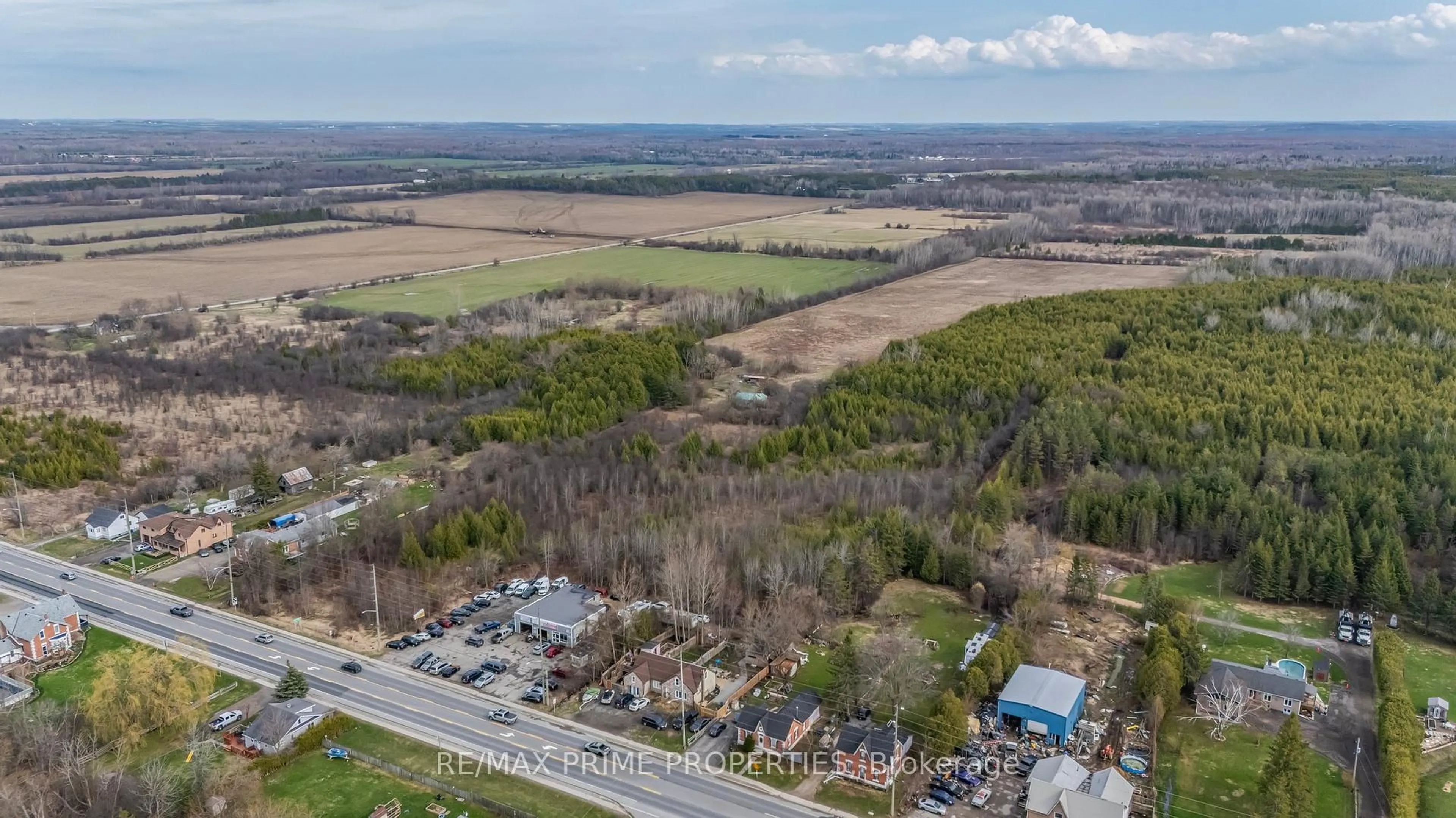 A pic from outside/outdoor area/front of a property/back of a property/a pic from drone, forest/trees view for 28171 Highway 48, Georgina Ontario L0E 1R0