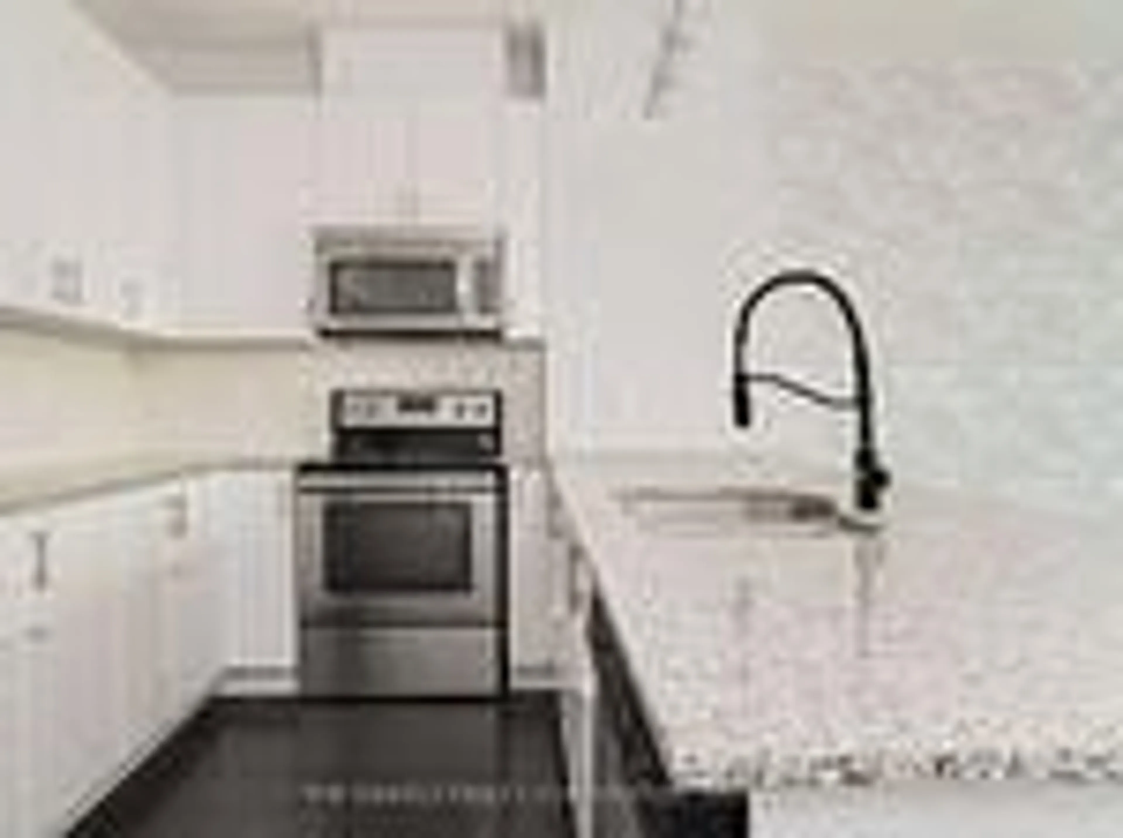 Standard kitchen, unknown for 2900 Highway 7 #502, Vaughan Ontario L4K 0G3