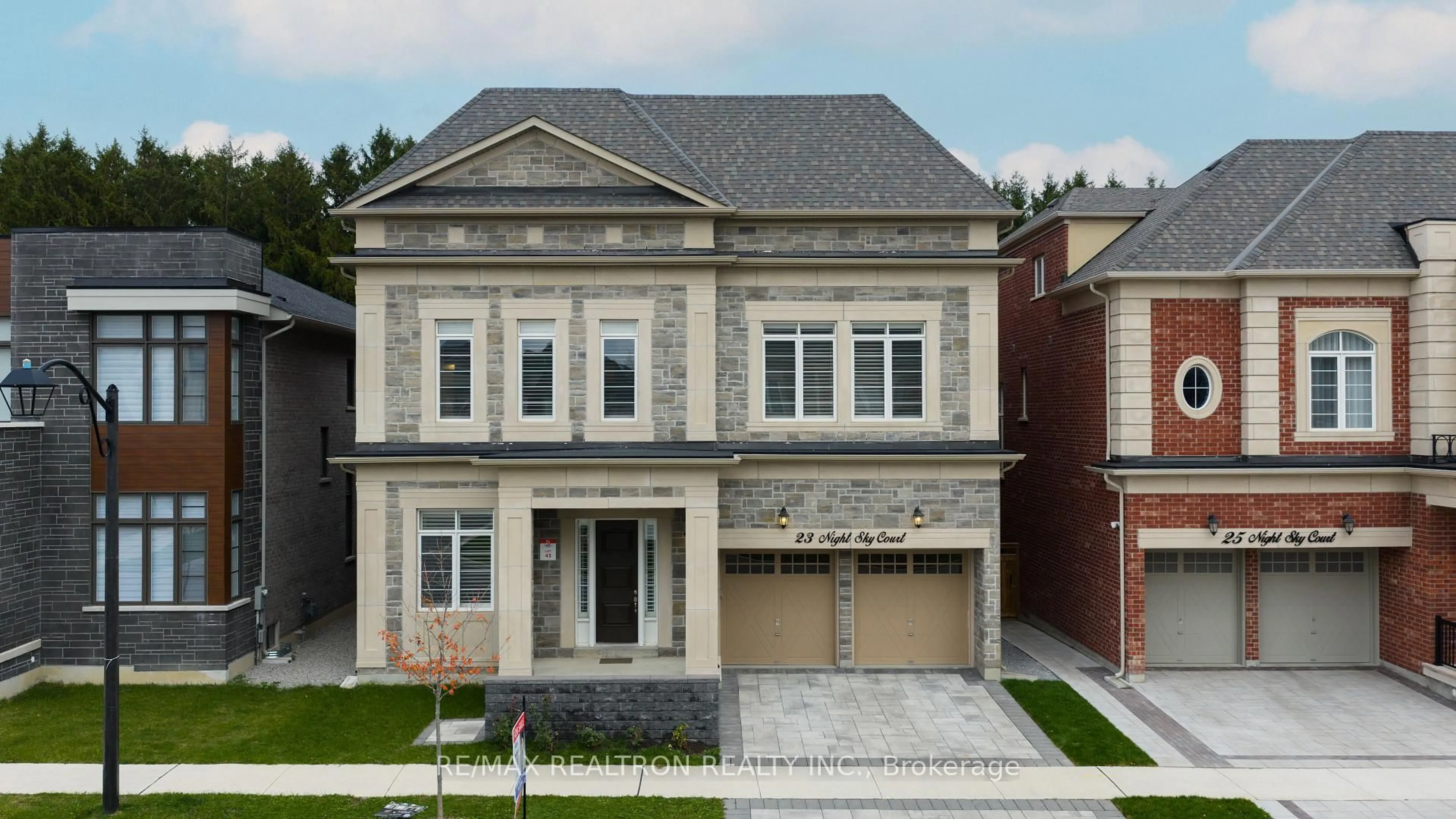 Home with brick exterior material, street for 23 Night Sky Crt, Richmond Hill Ontario L4C 2R4