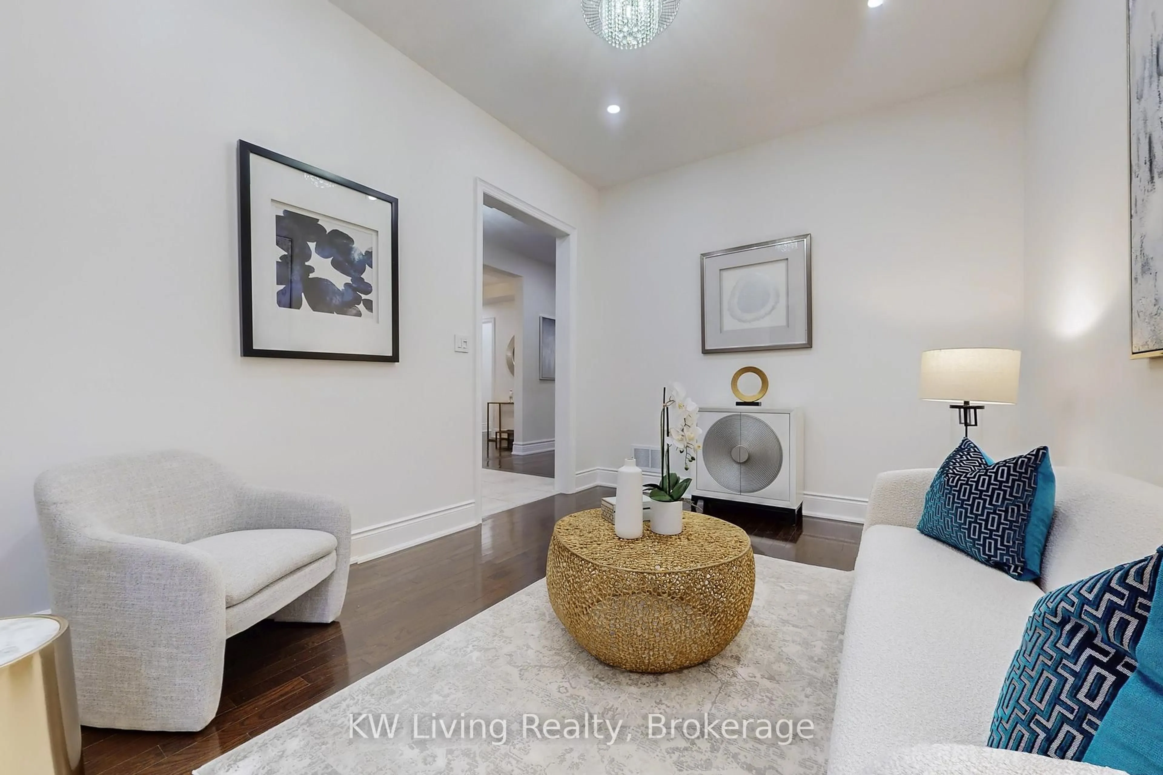 Unknown for 17 Tarmack Dr, Richmond Hill Ontario L4E 0E8