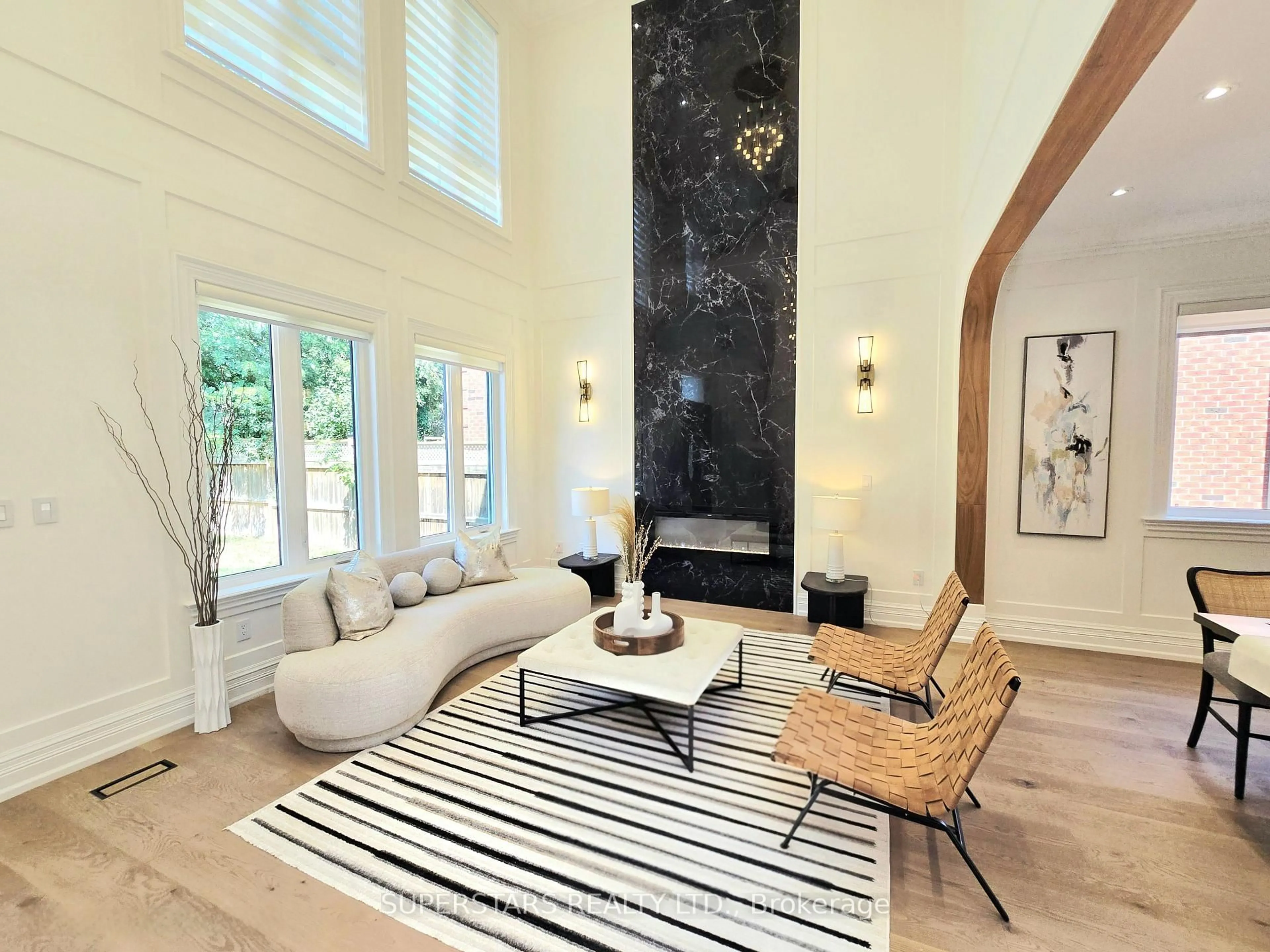 Living room with furniture, unknown for 112 Robinson St, Markham Ontario L3P 1P1