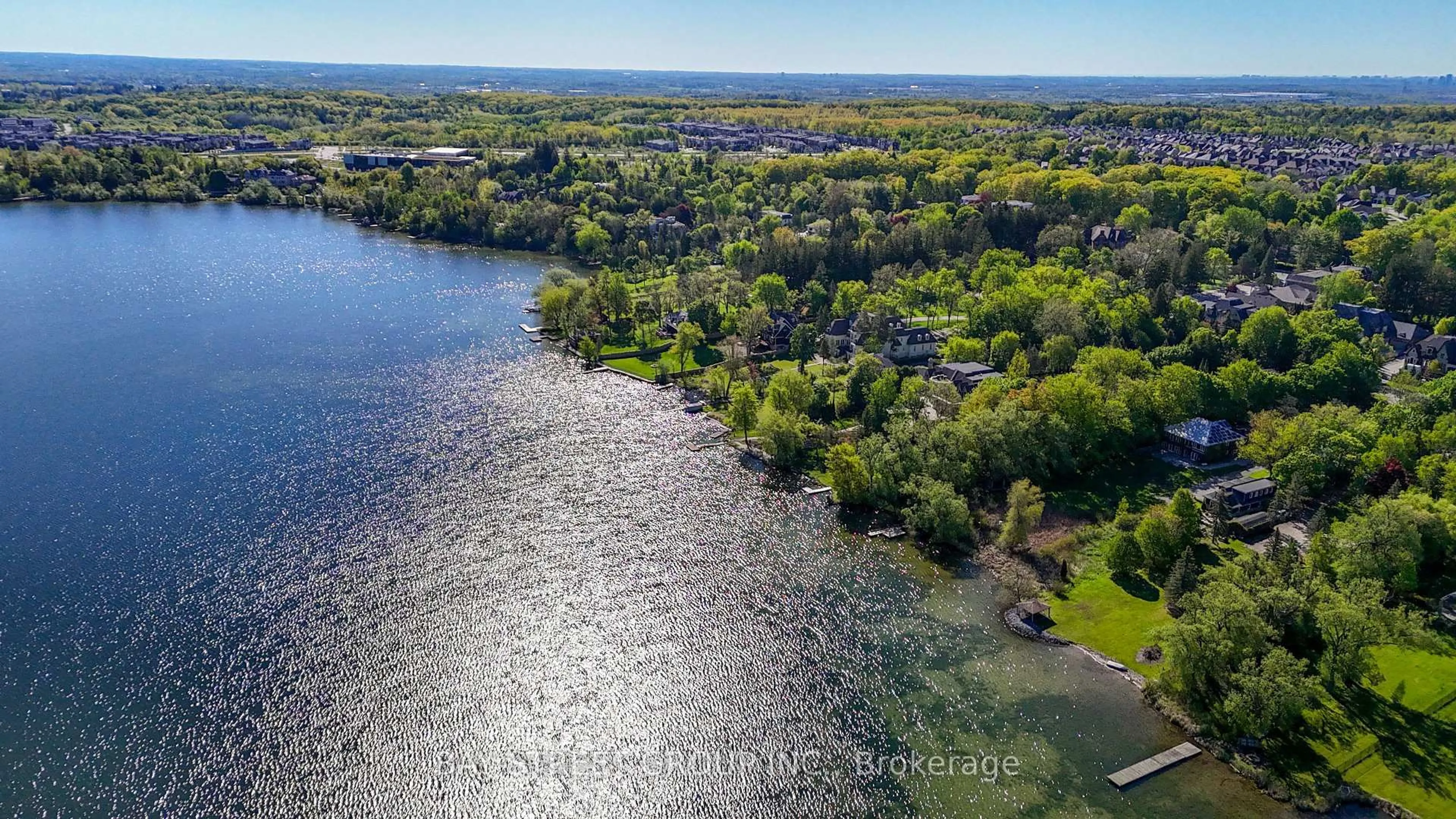 A pic from outside/outdoor area/front of a property/back of a property/a pic from drone, water/lake/river/ocean view for 442 Sunset Beach Rd, Richmond Hill Ontario L4E 3J2