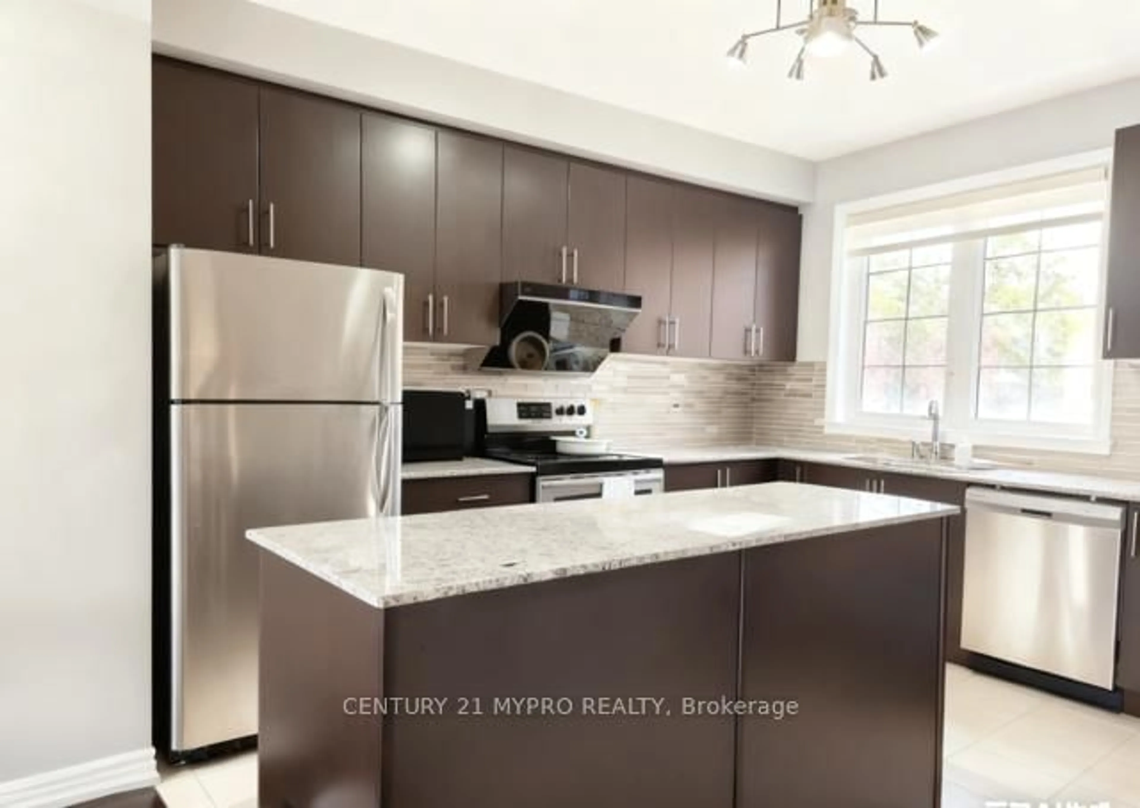 Open concept kitchen, unknown for 55 Milbourne Lane, Richmond Hill Ontario L4E 1G4