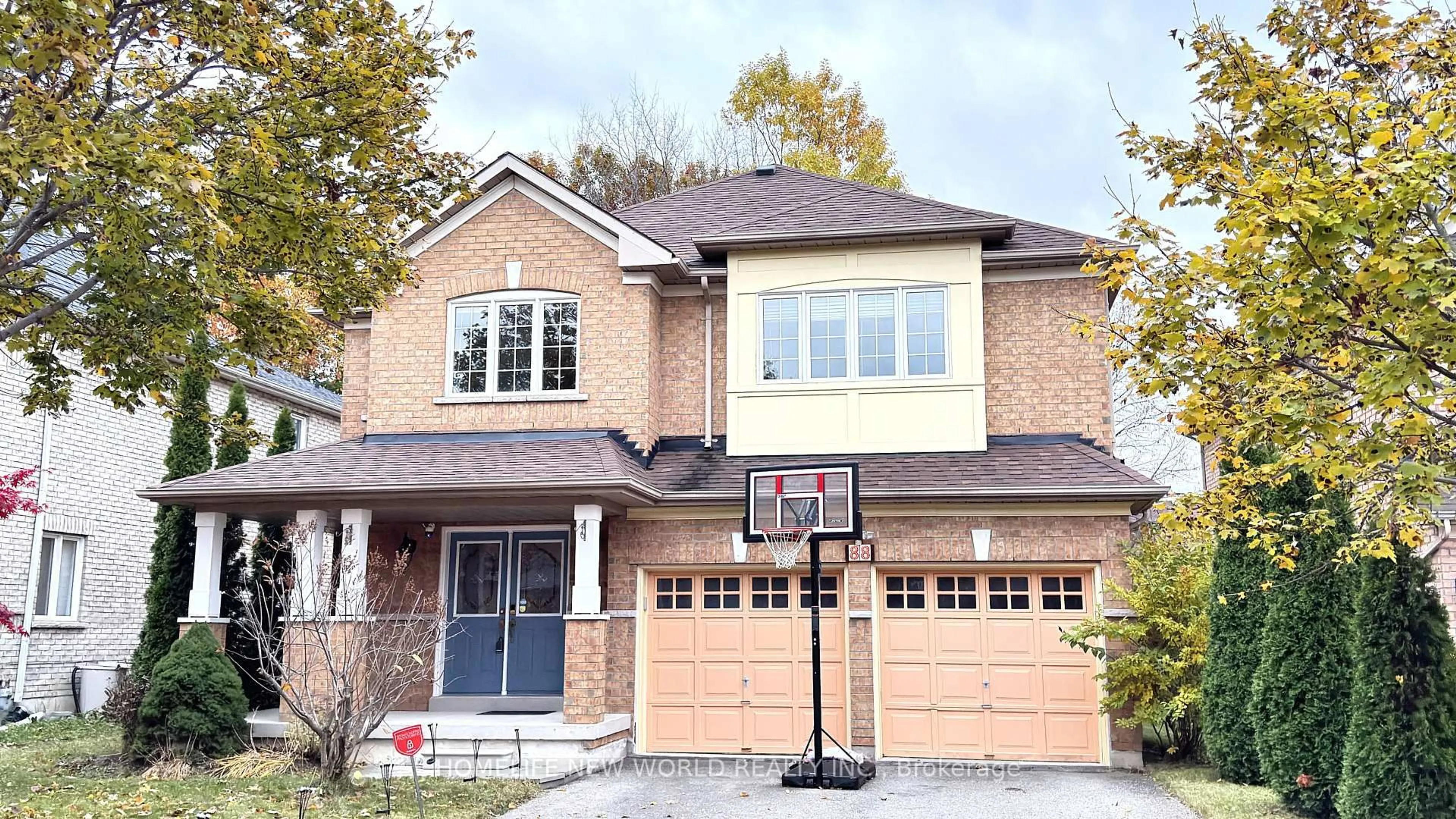 Home with brick exterior material, street for 88 Gracedale Dr, Richmond Hill Ontario L4C 0S8