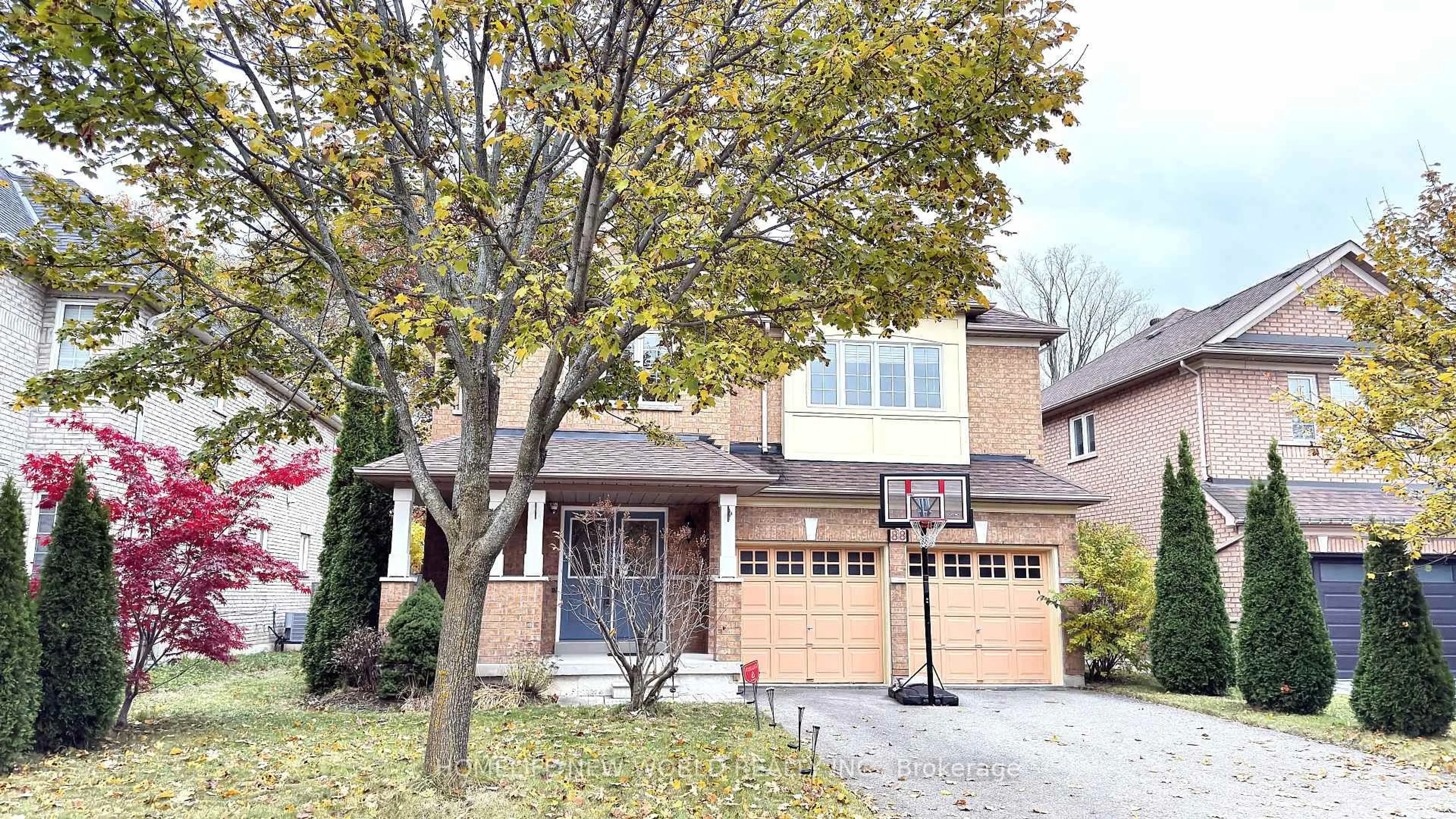 Home with brick exterior material, street for 88 Gracedale Dr, Richmond Hill Ontario L4C 0S8
