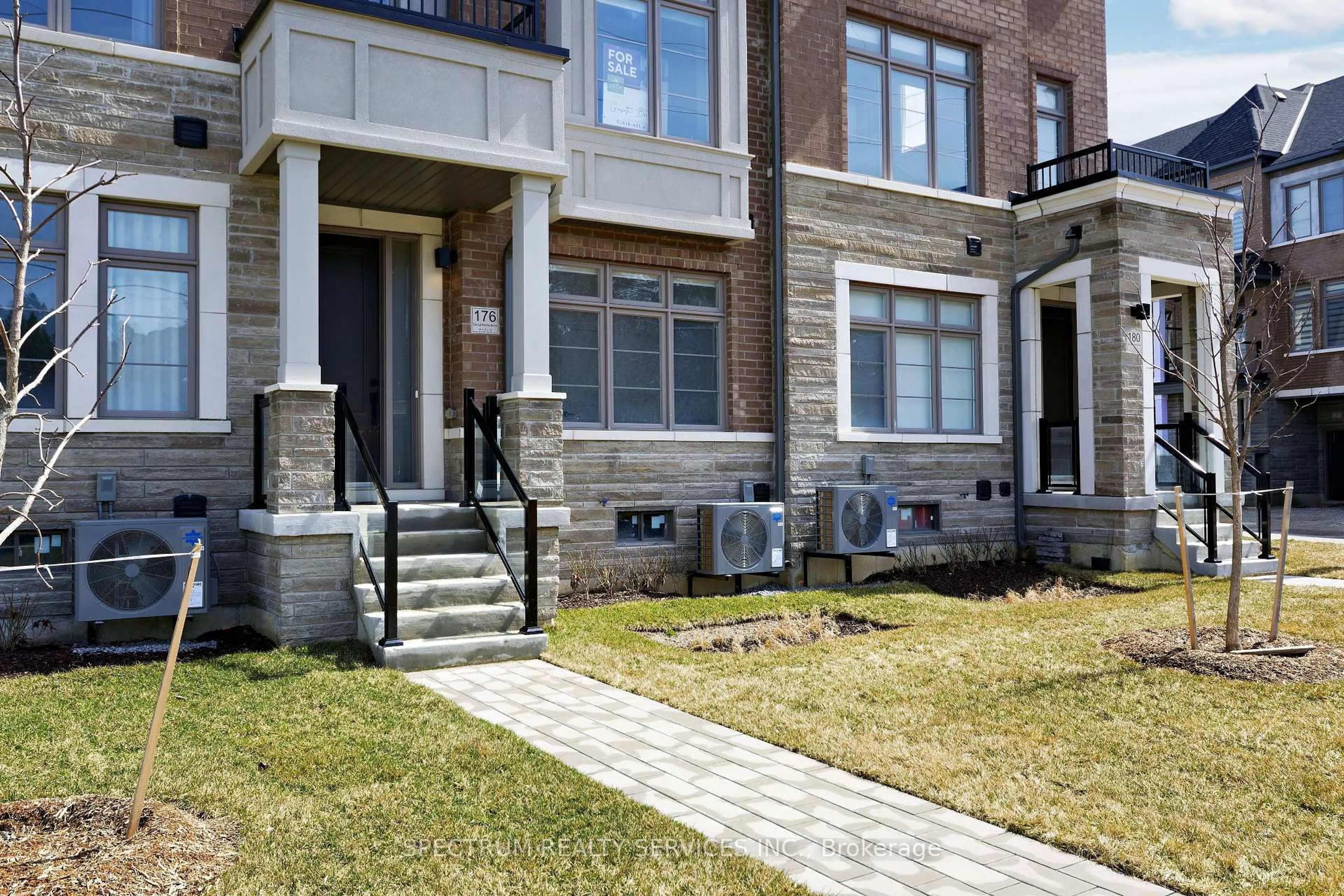 Home with brick exterior material, street for BLK 7-04 -176 De La Roche Dr, Vaughan Ontario L4H 5G4