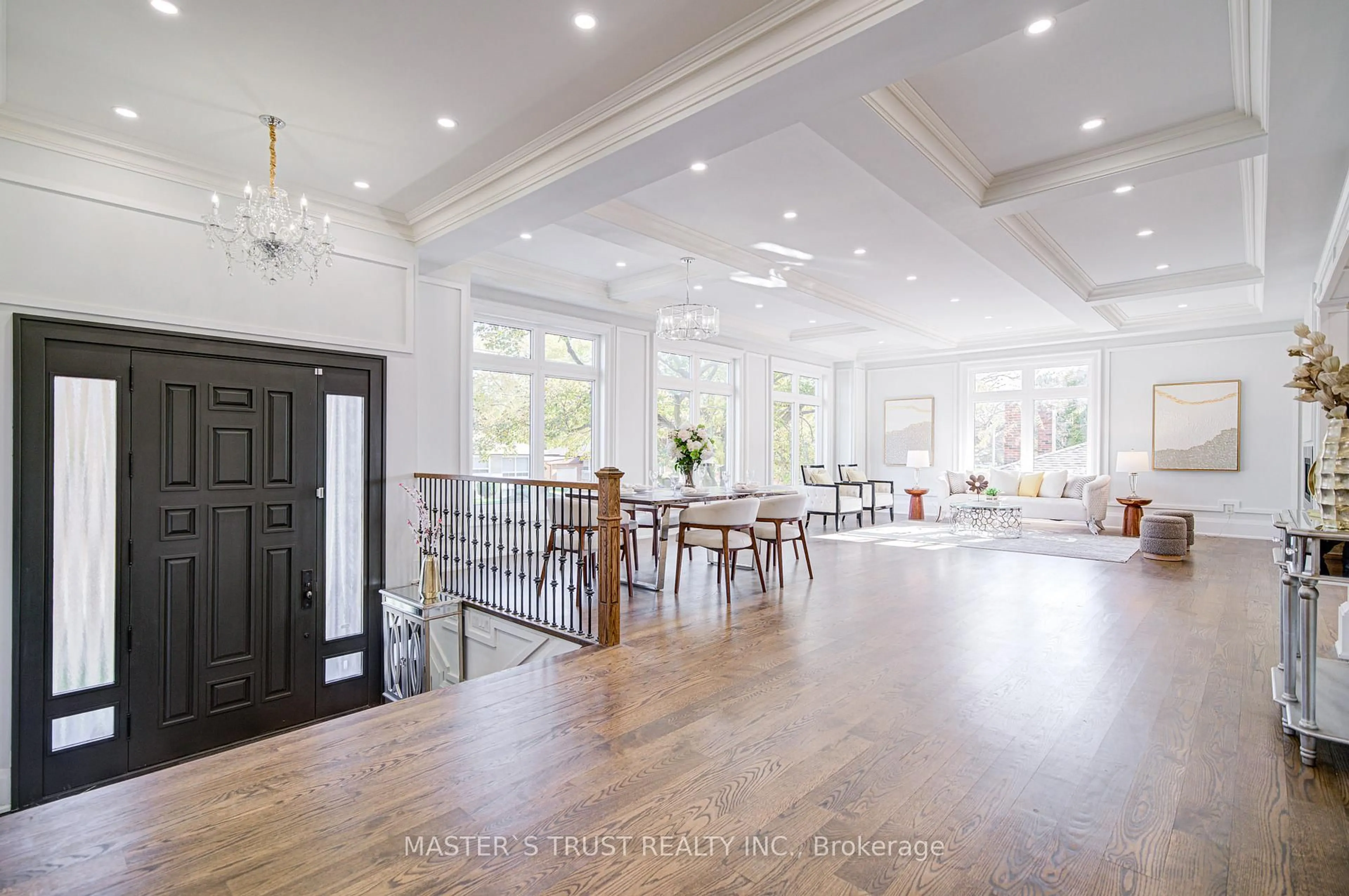 Unknown for 36 Sussex Ave, Richmond Hill Ontario L4C 2E6