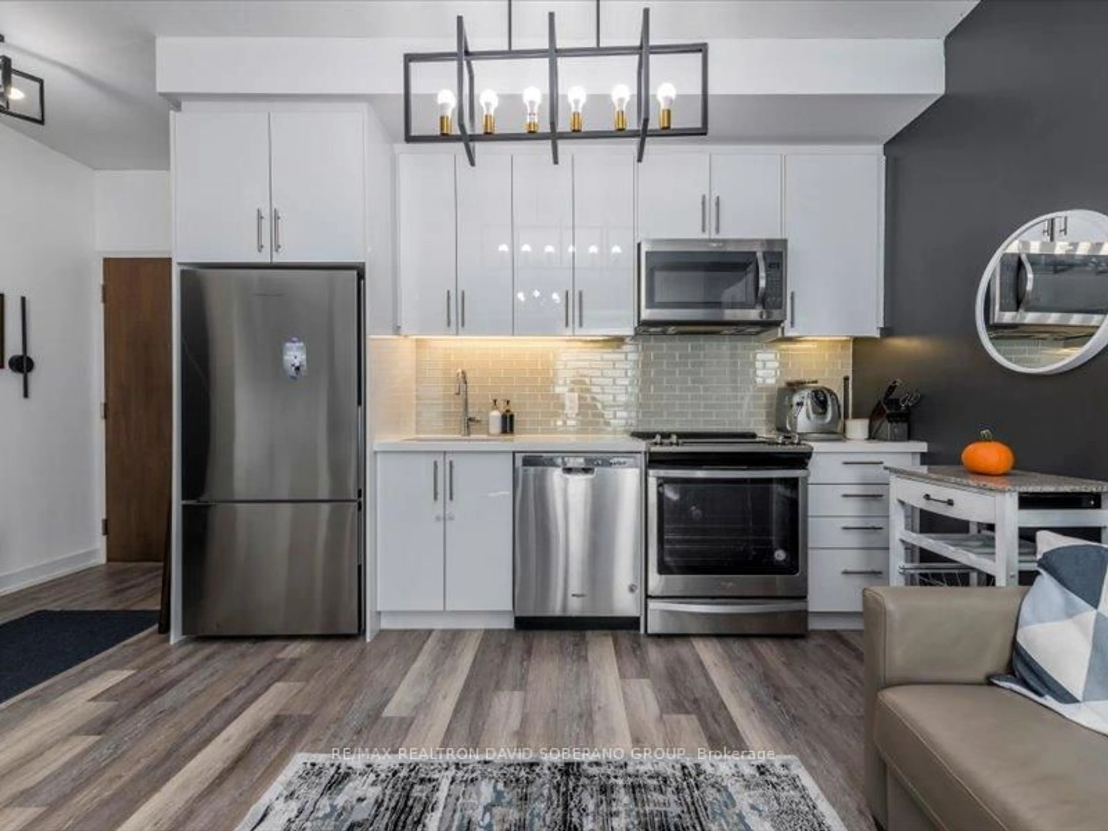 Open concept kitchen, unknown for 333 Sea Ray Ave #D101, Innisfil Ontario L9S 0L8