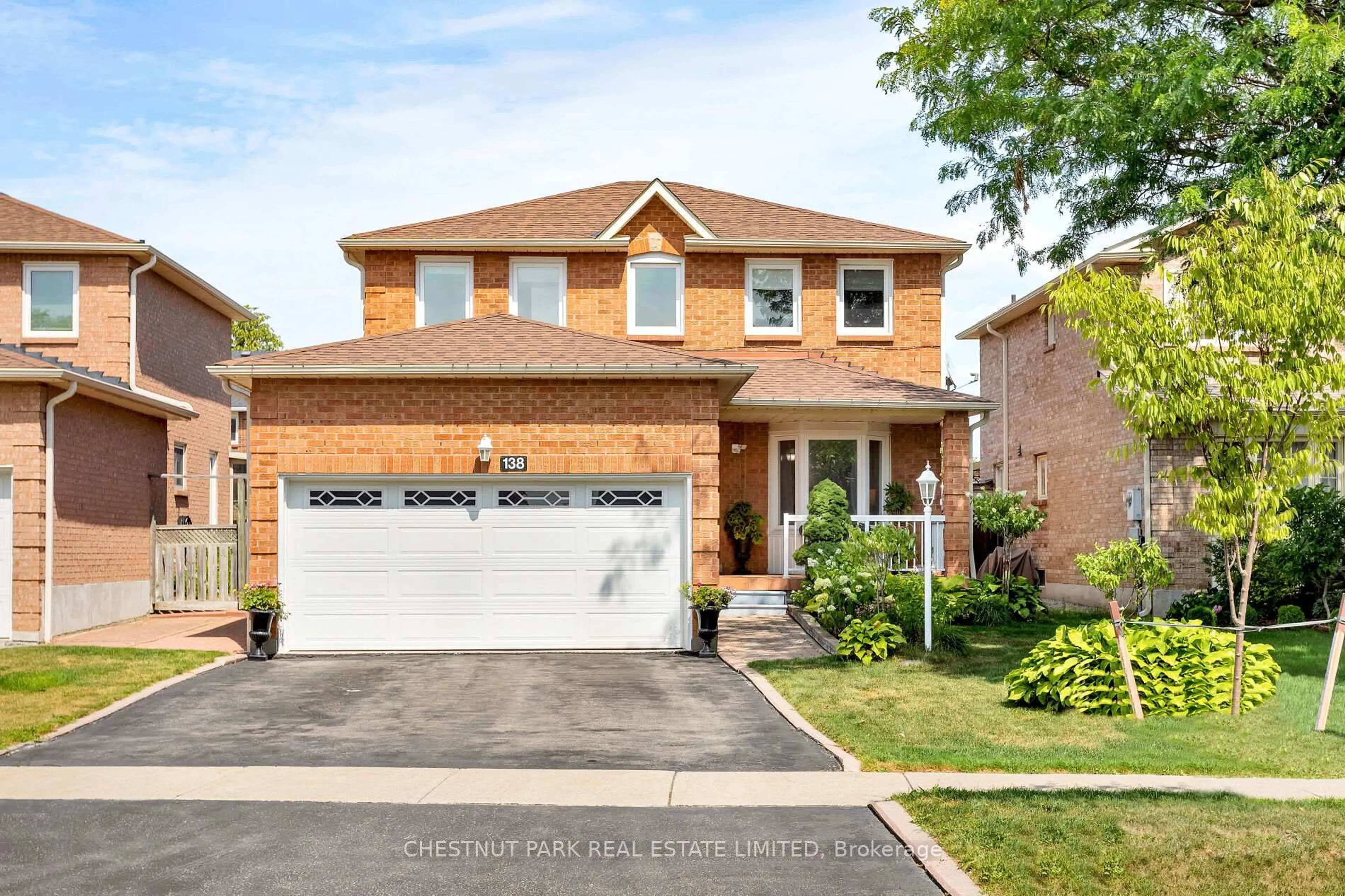 Home with brick exterior material, street for 138 Largo Cres, Vaughan Ontario L6A 1N1