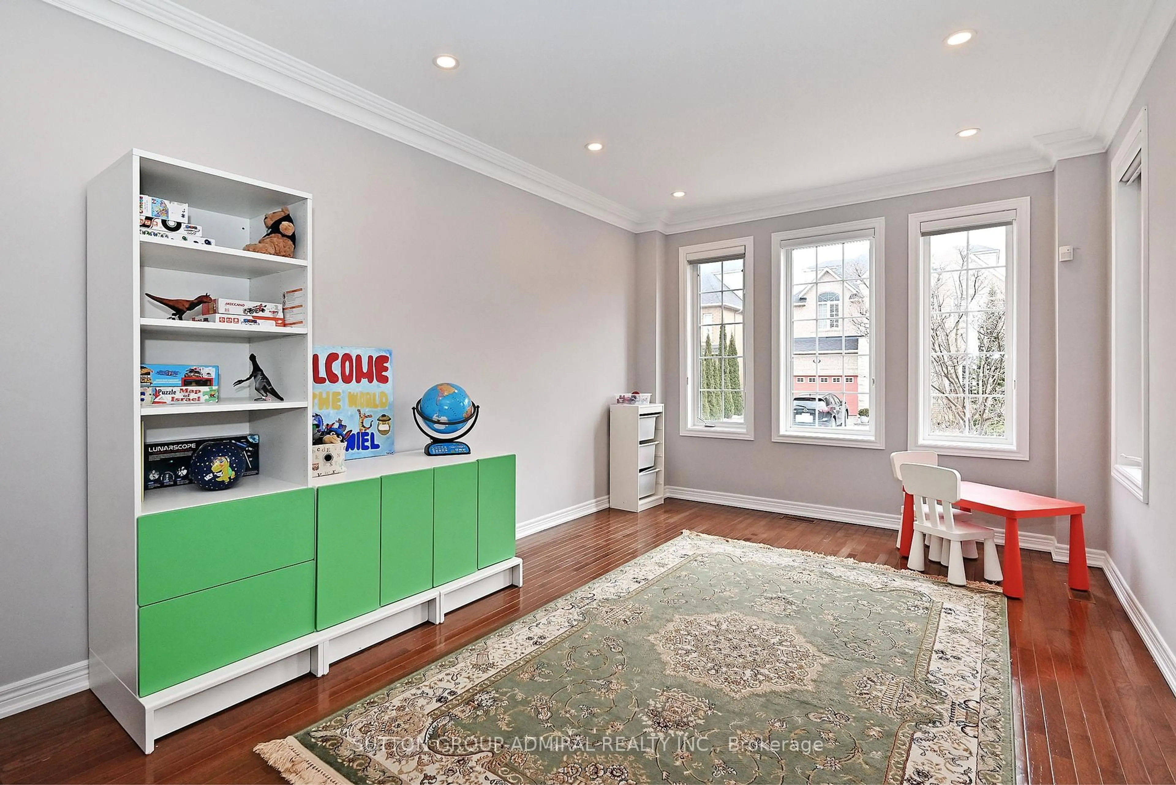 Unknown for 32 Seabreeze Ave, Vaughan Ontario L4J 8R7