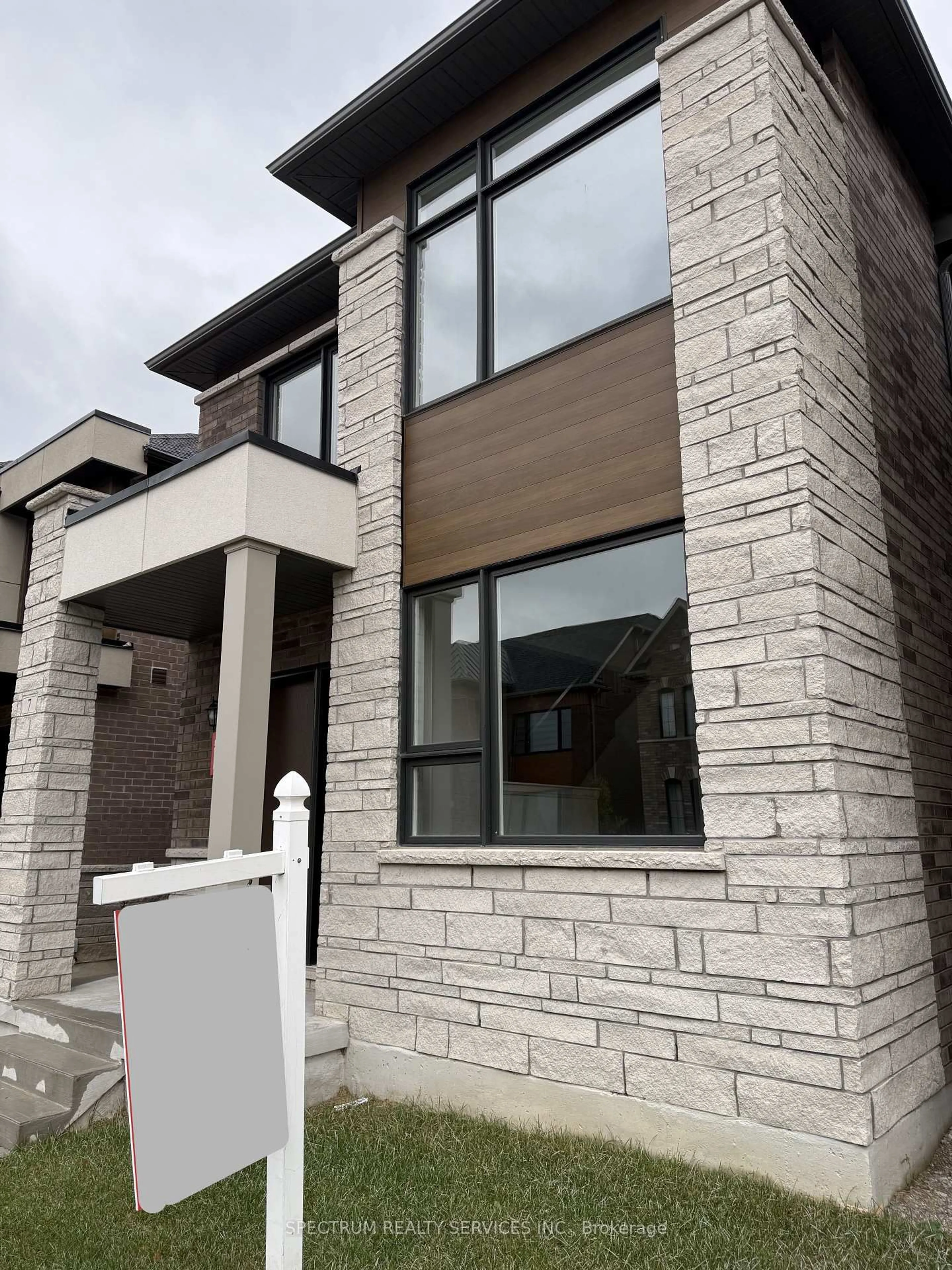 Home with brick exterior material, unknown for 7 John Rolph St, Markham Ontario L6B 1R8
