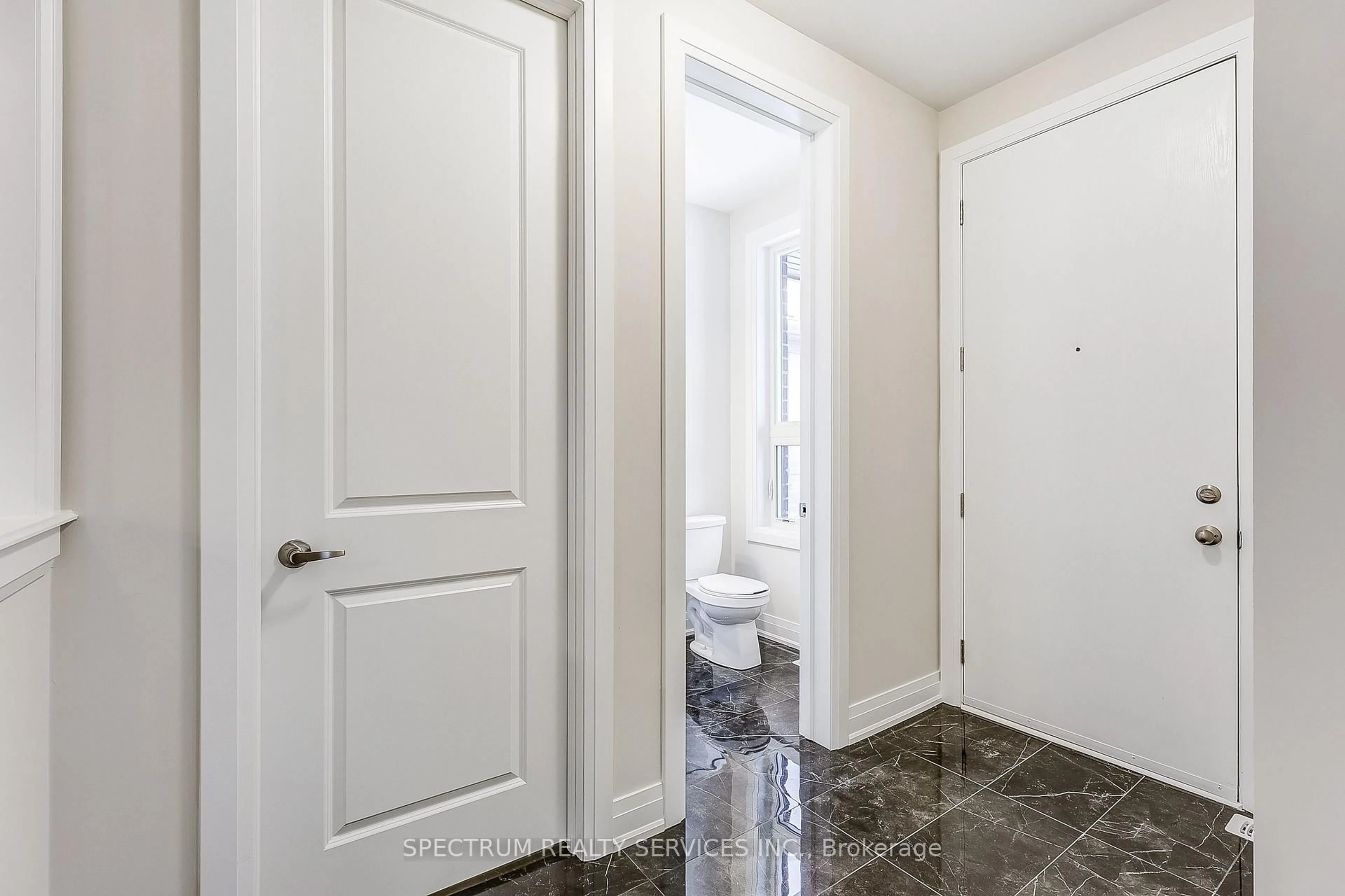 Indoor entryway for 37 John Rolph St, Markham Ontario L6B 1R8