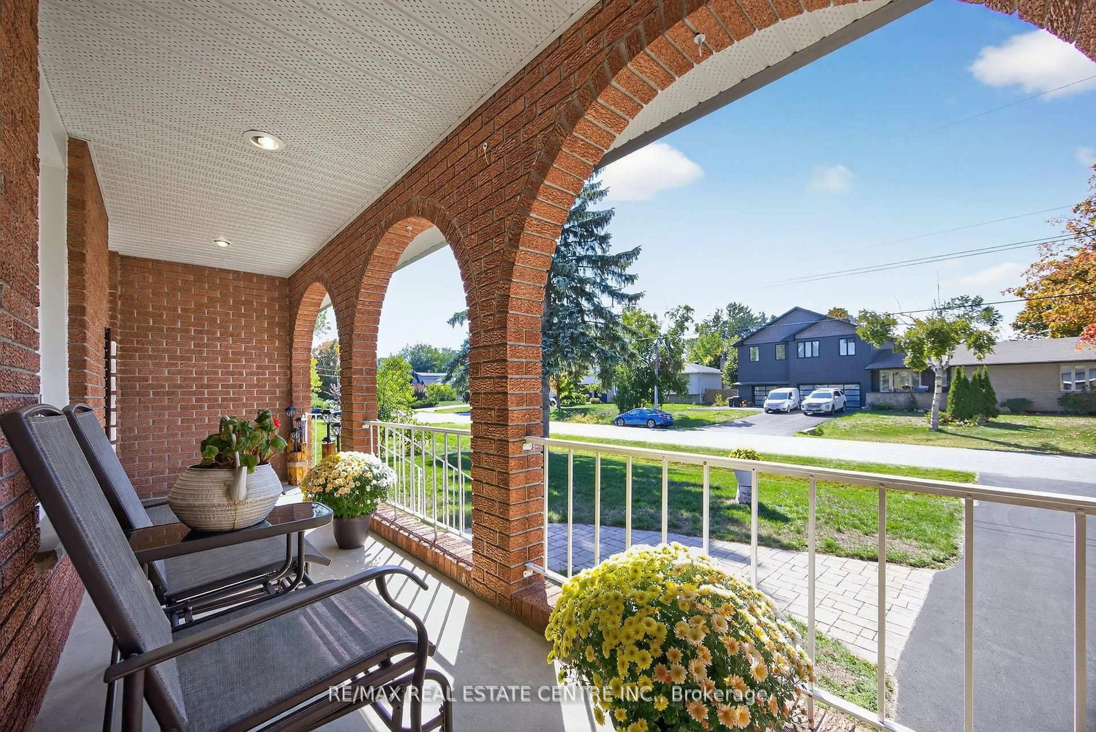 Patio, water/lake/river/ocean view for 3047 Sandy Cove Dr, Innisfil Ontario L9S 2K1