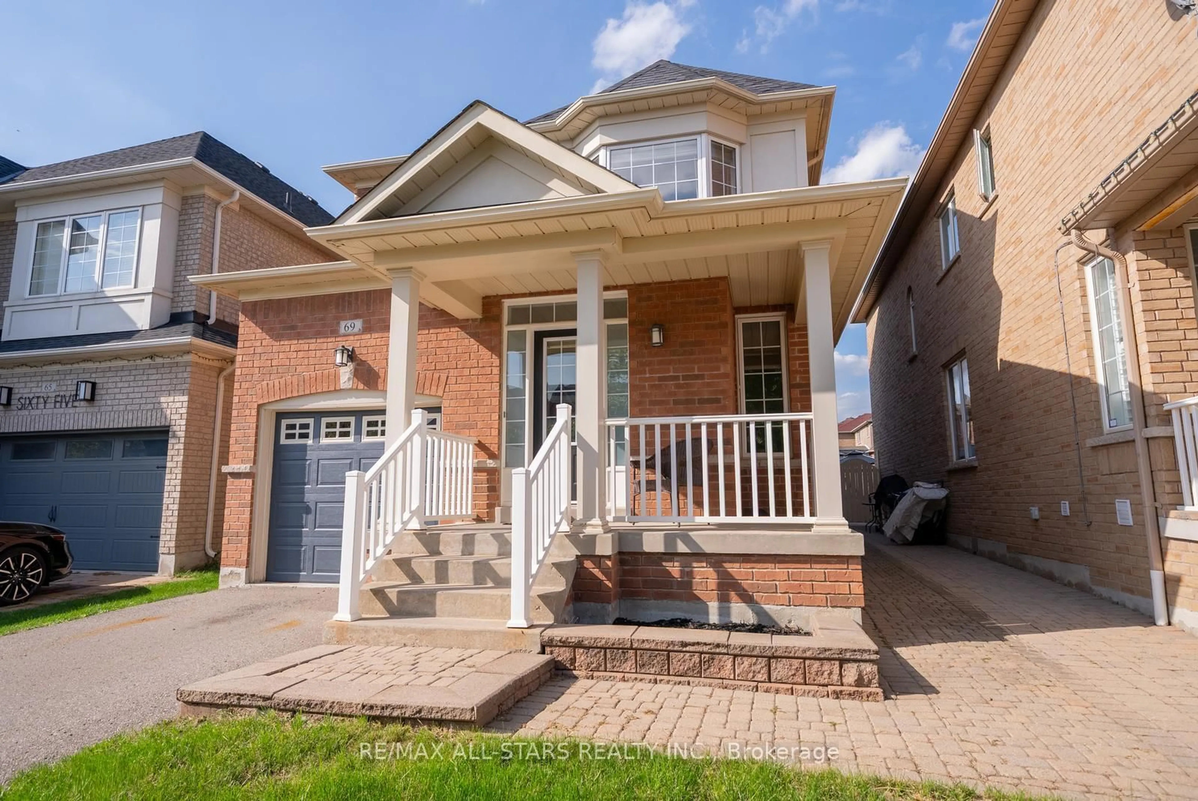 Home with brick exterior material, street for 69 Mantle Ave, Whitchurch-Stouffville Ontario L4A 0M8