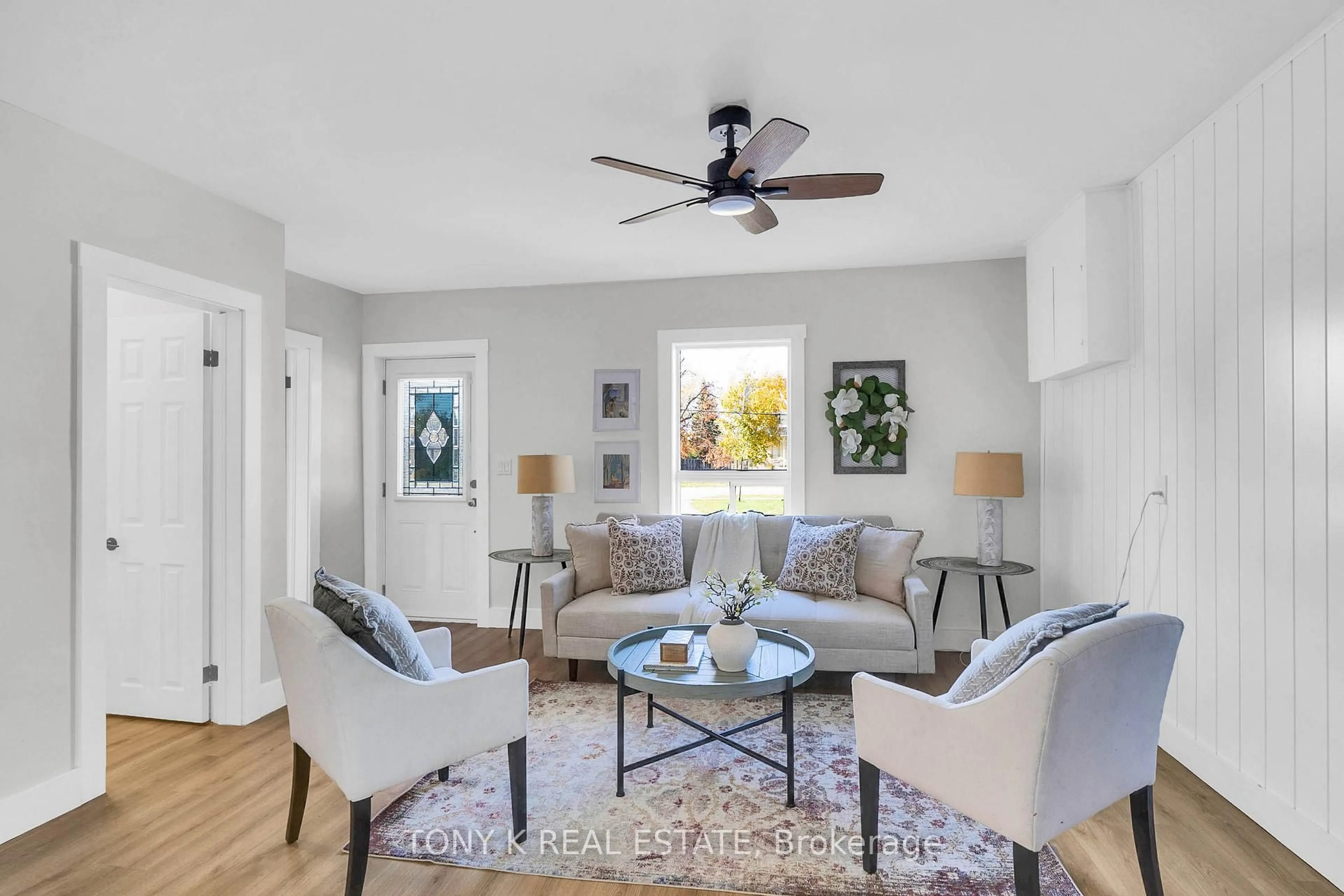 Living room with furniture, unknown for 369 Mara Rd, Brock Ontario L0K 1A0