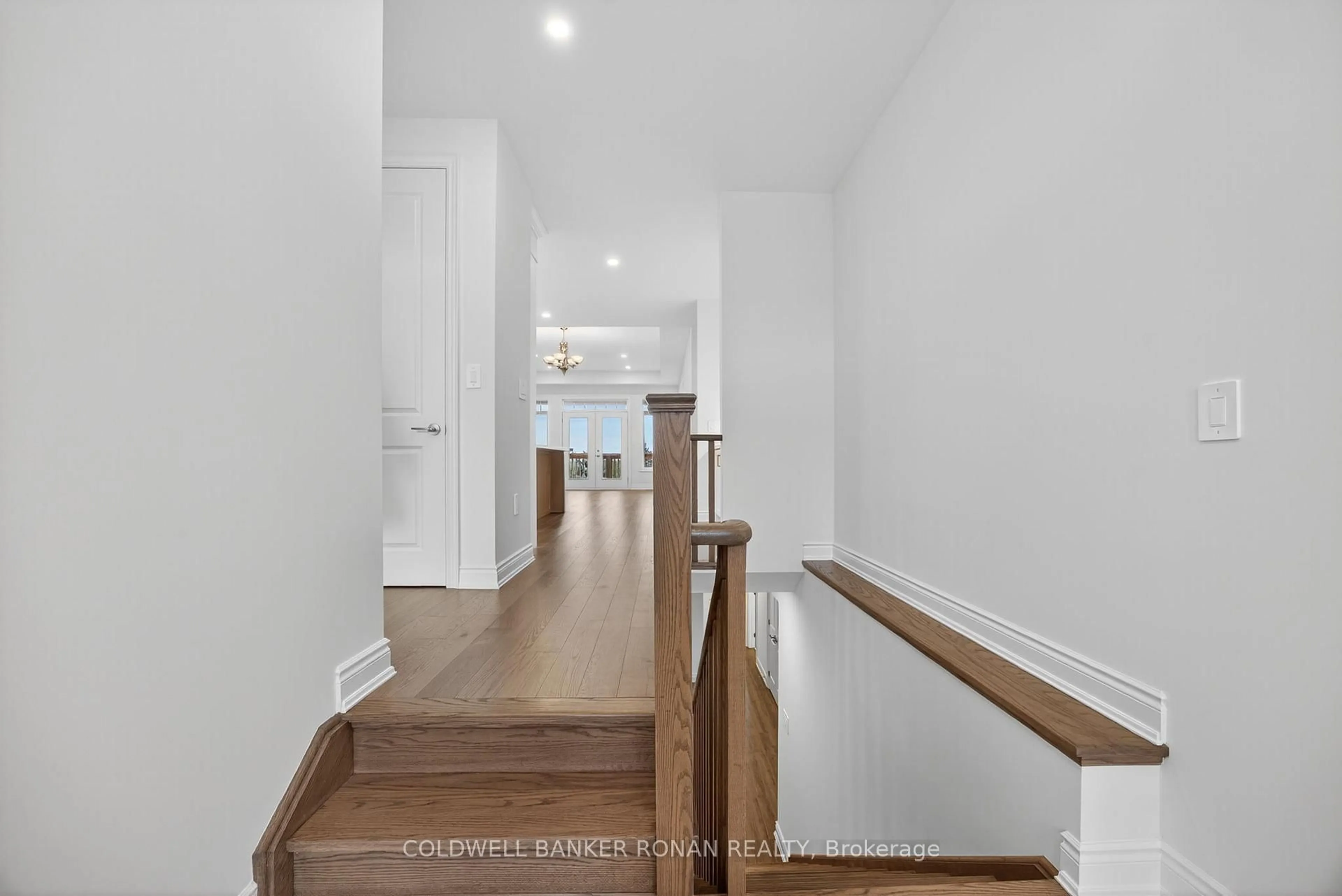 Unknown for 241 Ridge Way, New Tecumseth Ontario L9R 0W4