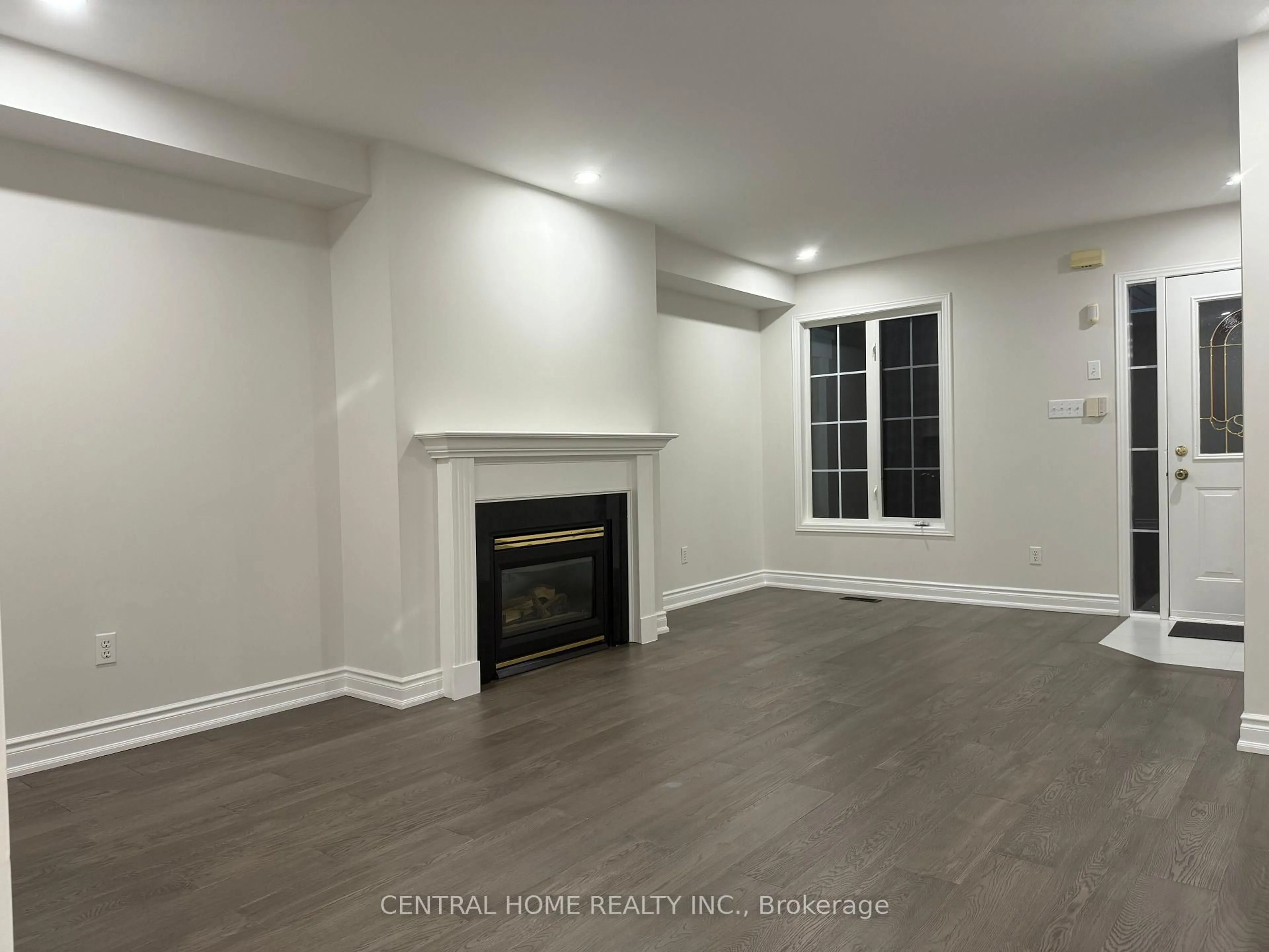 A pic of a room for 81 Bassett Ave, Richmond Hill Ontario L4B 4H5