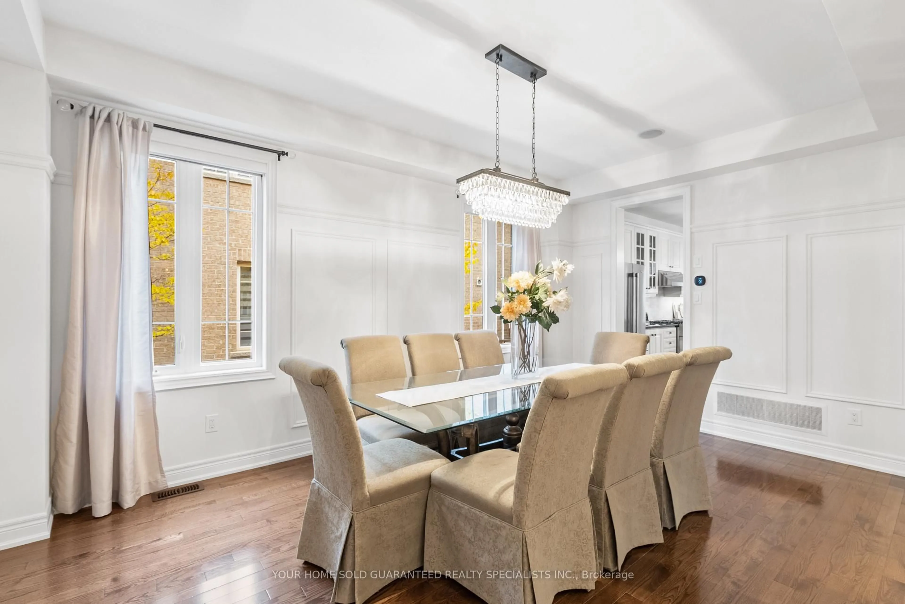 Dining room, unknown for 5 Bluff Tr, King Ontario L7B 0A2