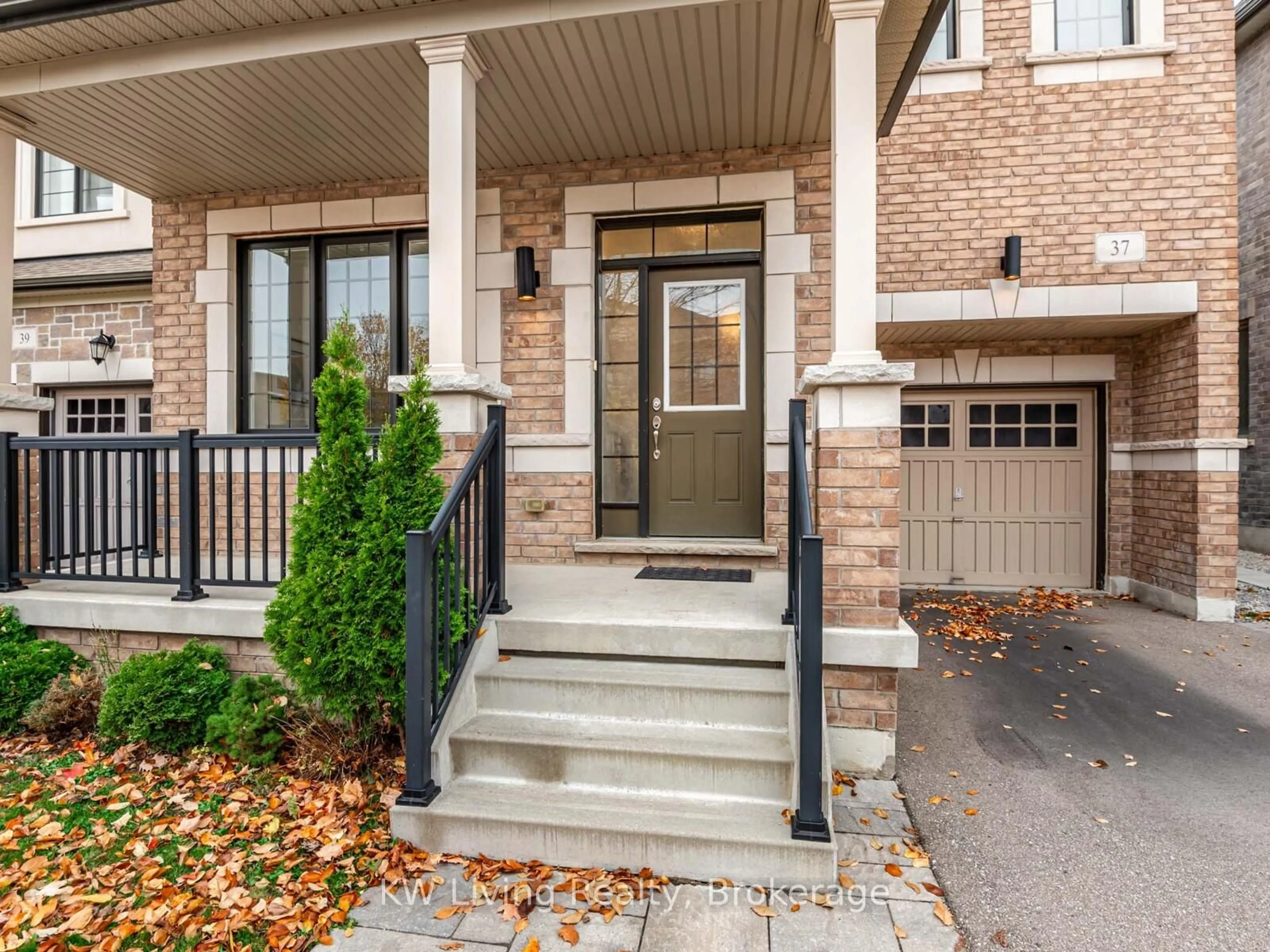 Home with brick exterior material, street for 37 Jeffrey Nihda Cres, Markham Ontario L6E 0K5