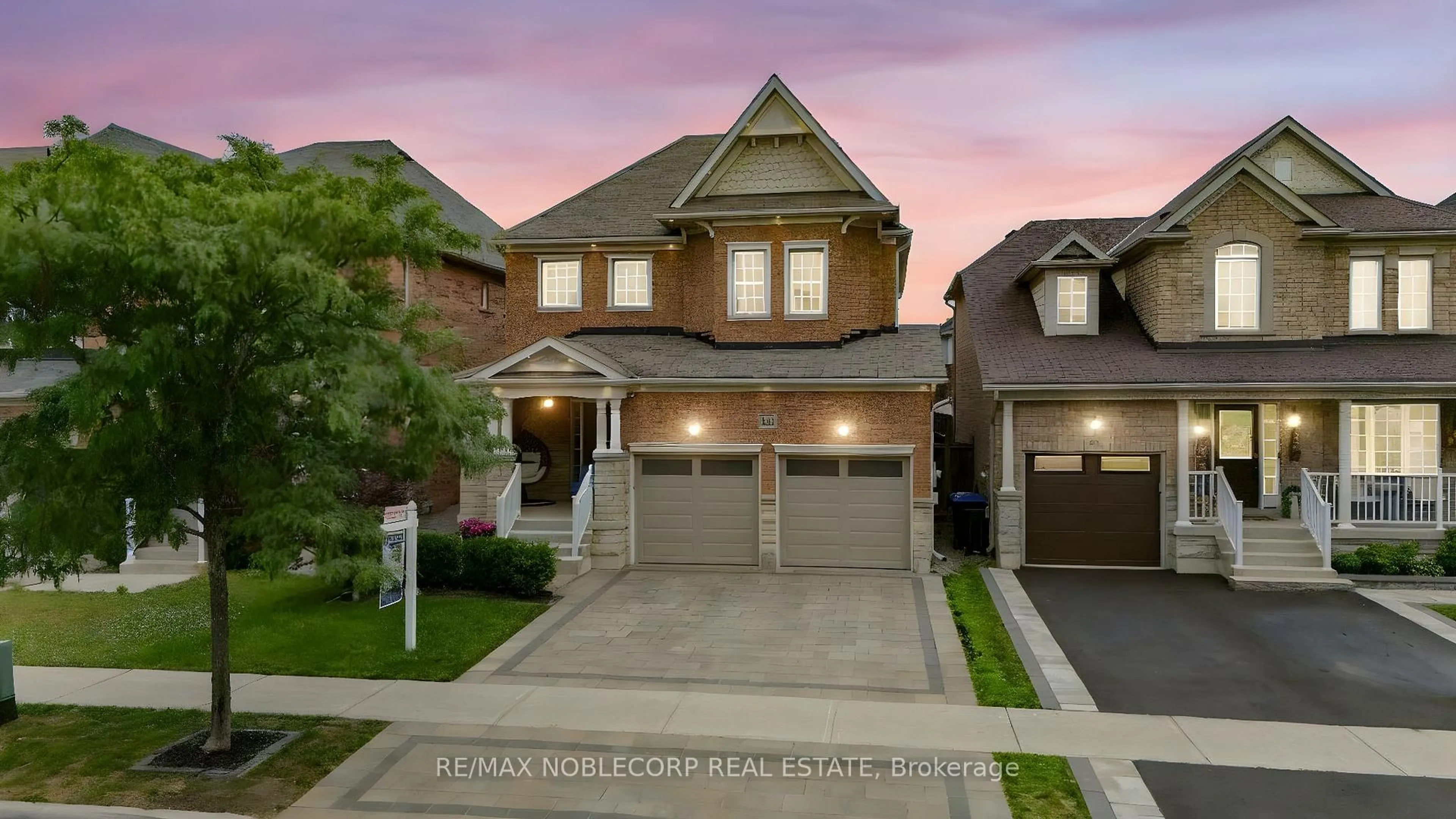 Home with brick exterior material, street for 158 Downy Emerald Dr, Bradford West Gwillimbury Ontario L3Z 0E6