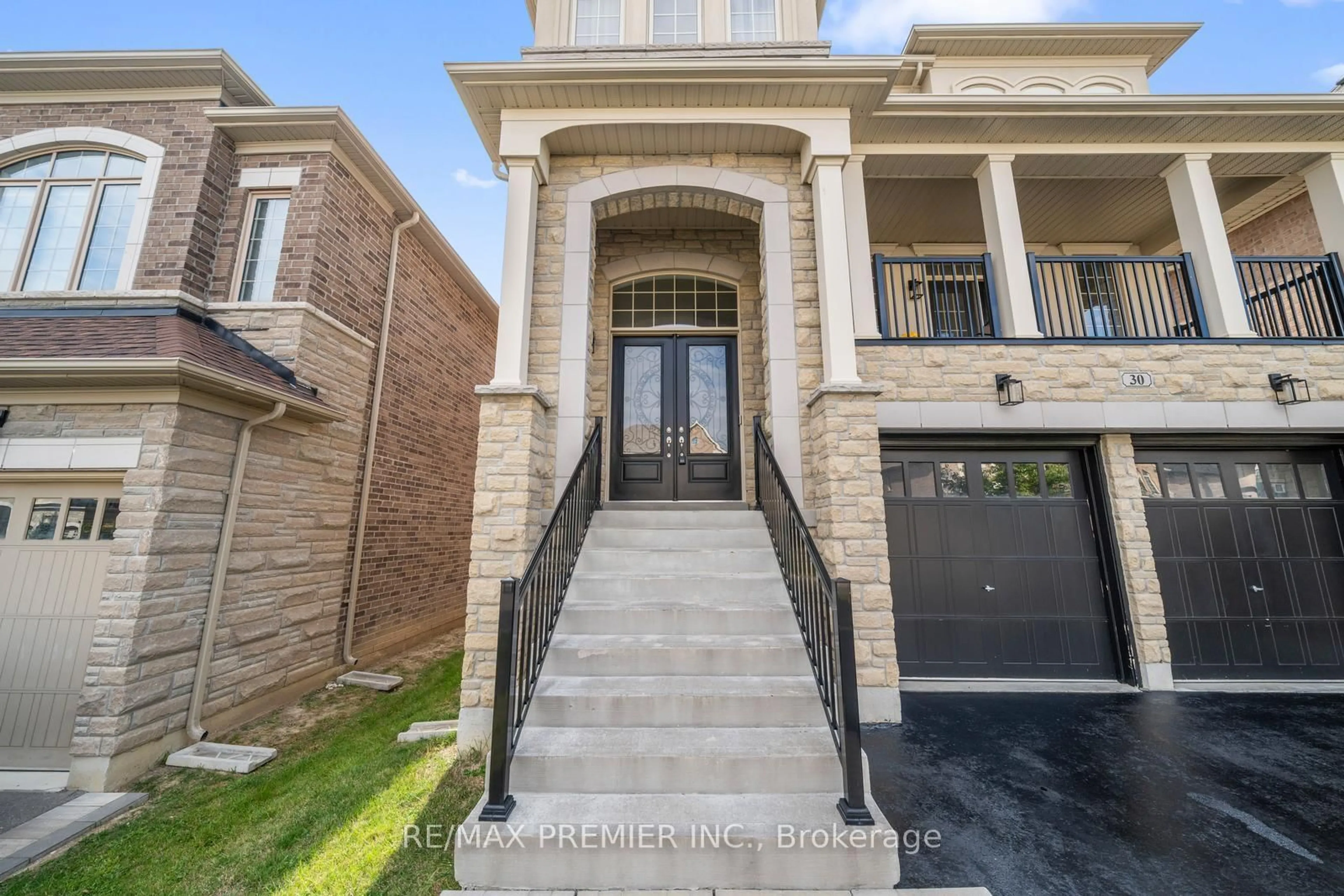 Home with brick exterior material, street for 30 Bannockburn Dr, Vaughan Ontario L4H 4P8