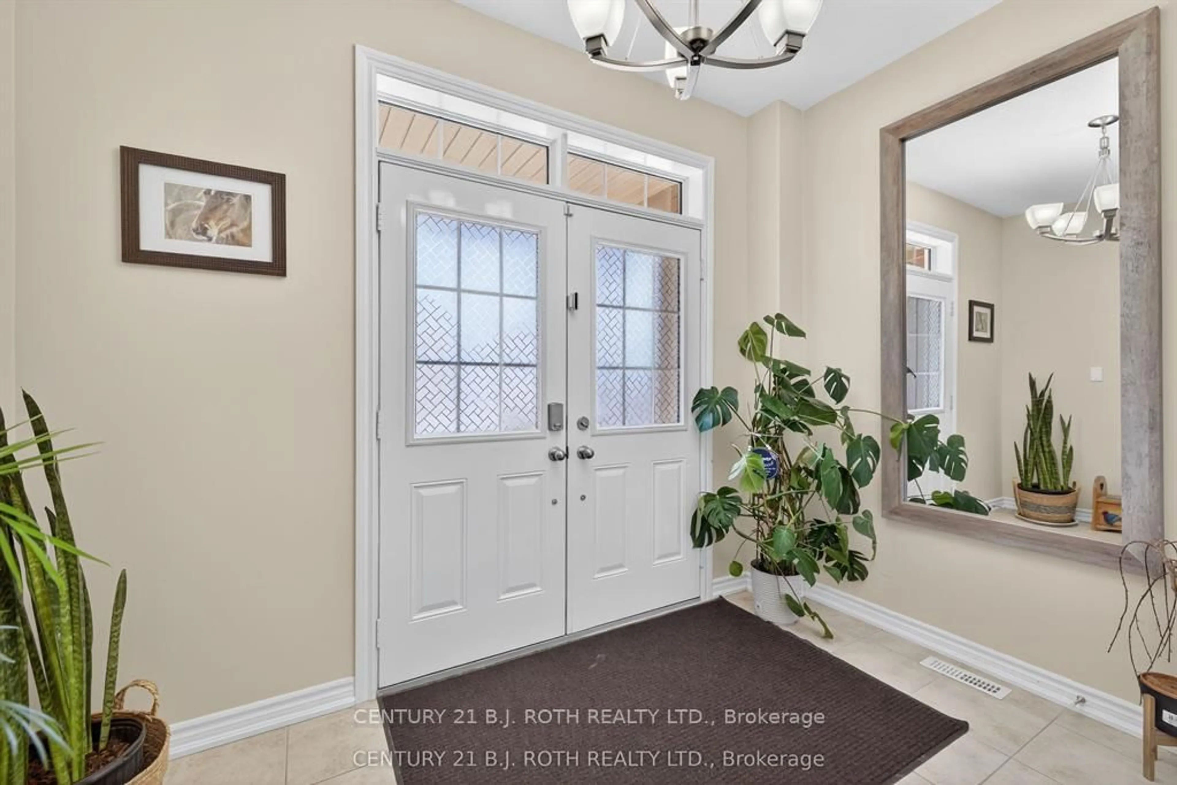 Indoor entryway for 50 Bramsey St, Georgina Ontario L0E 1R0