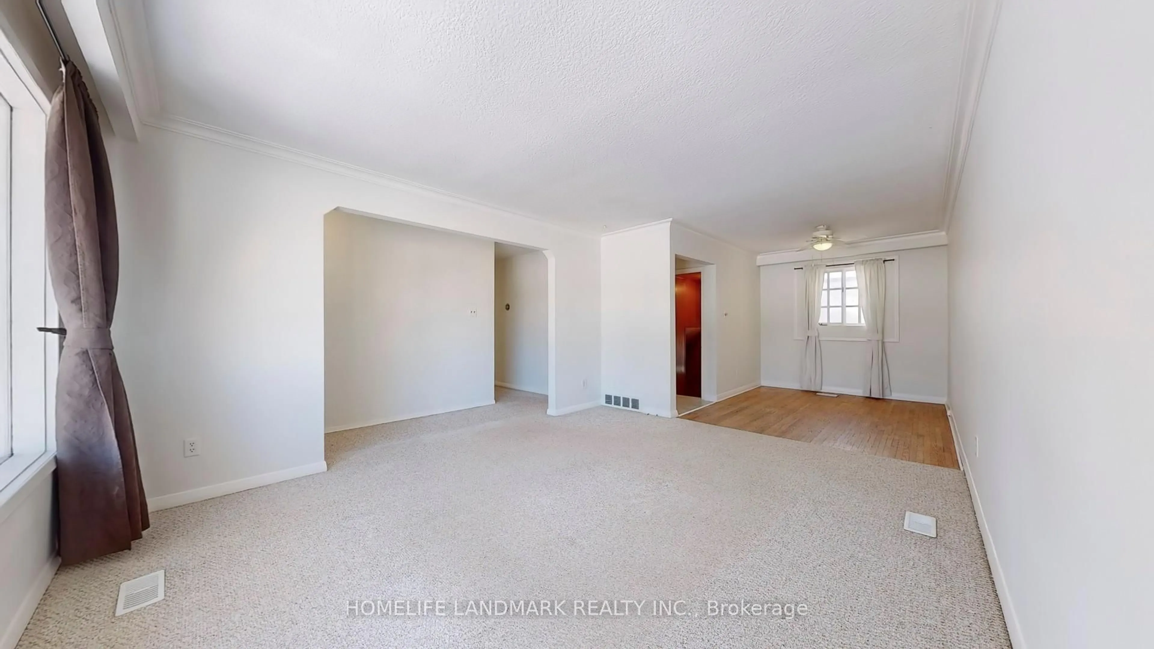 A pic of a room for 424 Bonita Cres, Richmond Hill Ontario L4C 3N1