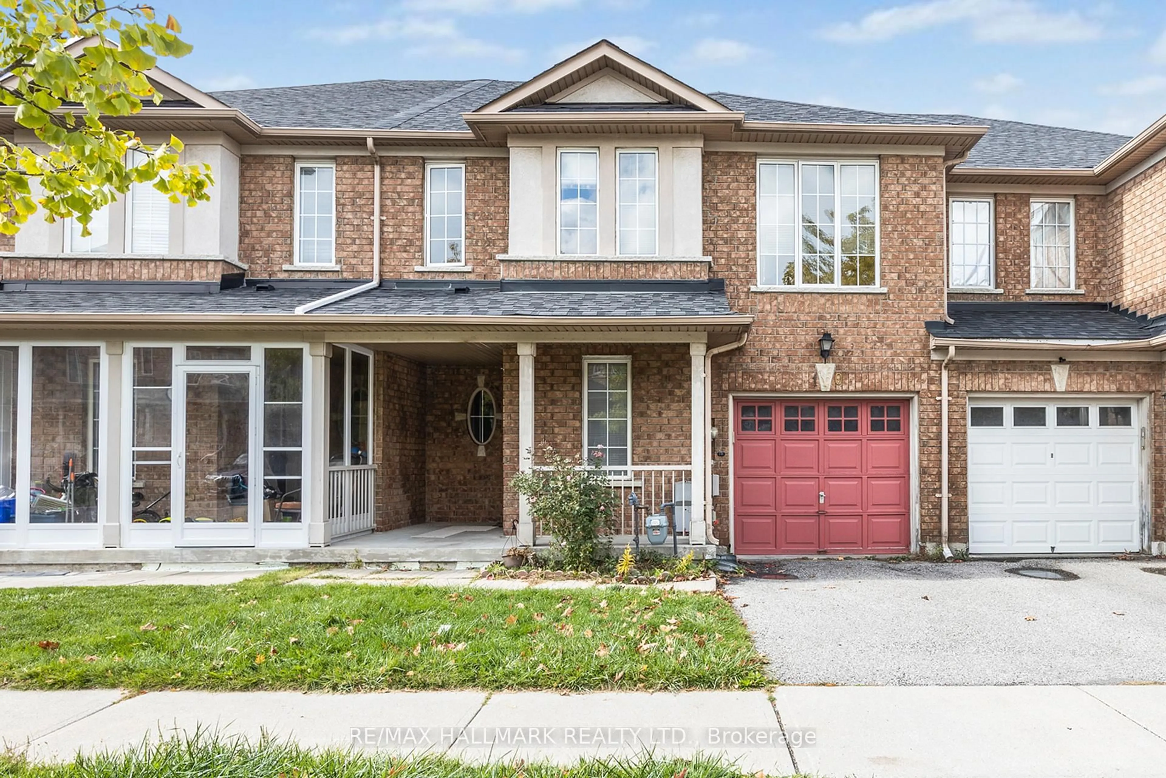 Home with brick exterior material, street for 10 Ferris St, Richmond Hill Ontario L4B 4K6