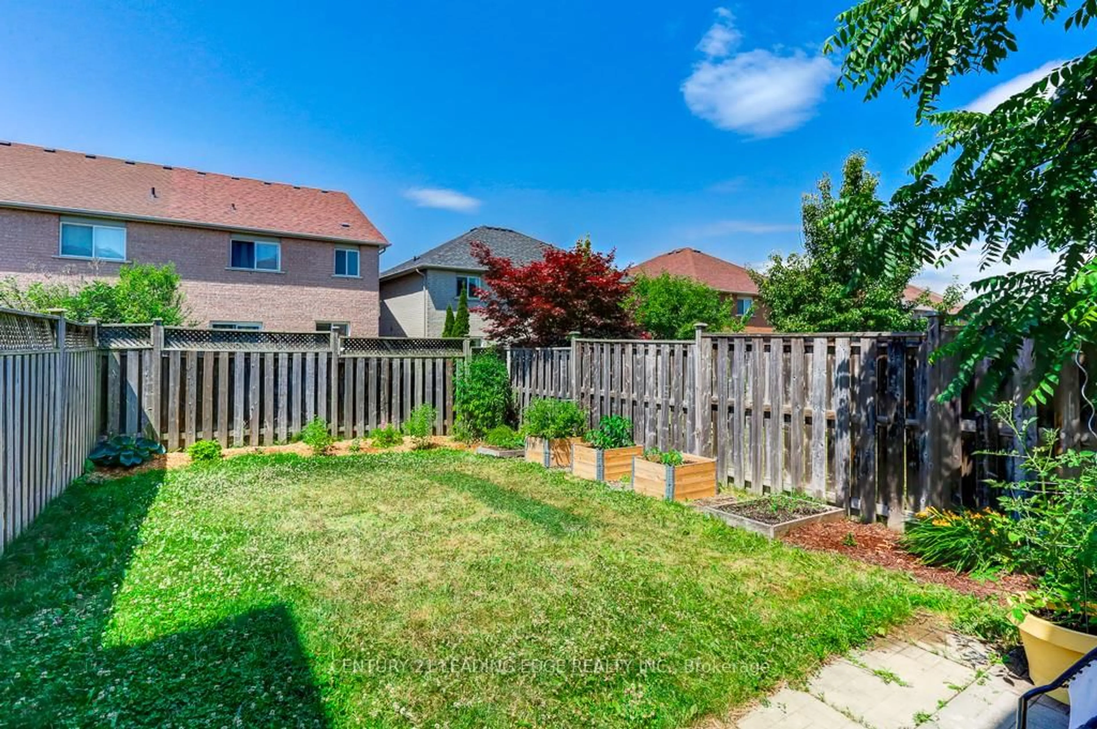 Patio, street for 28 CHARLES STURDY Rd, Markham Ontario L6C 3E8