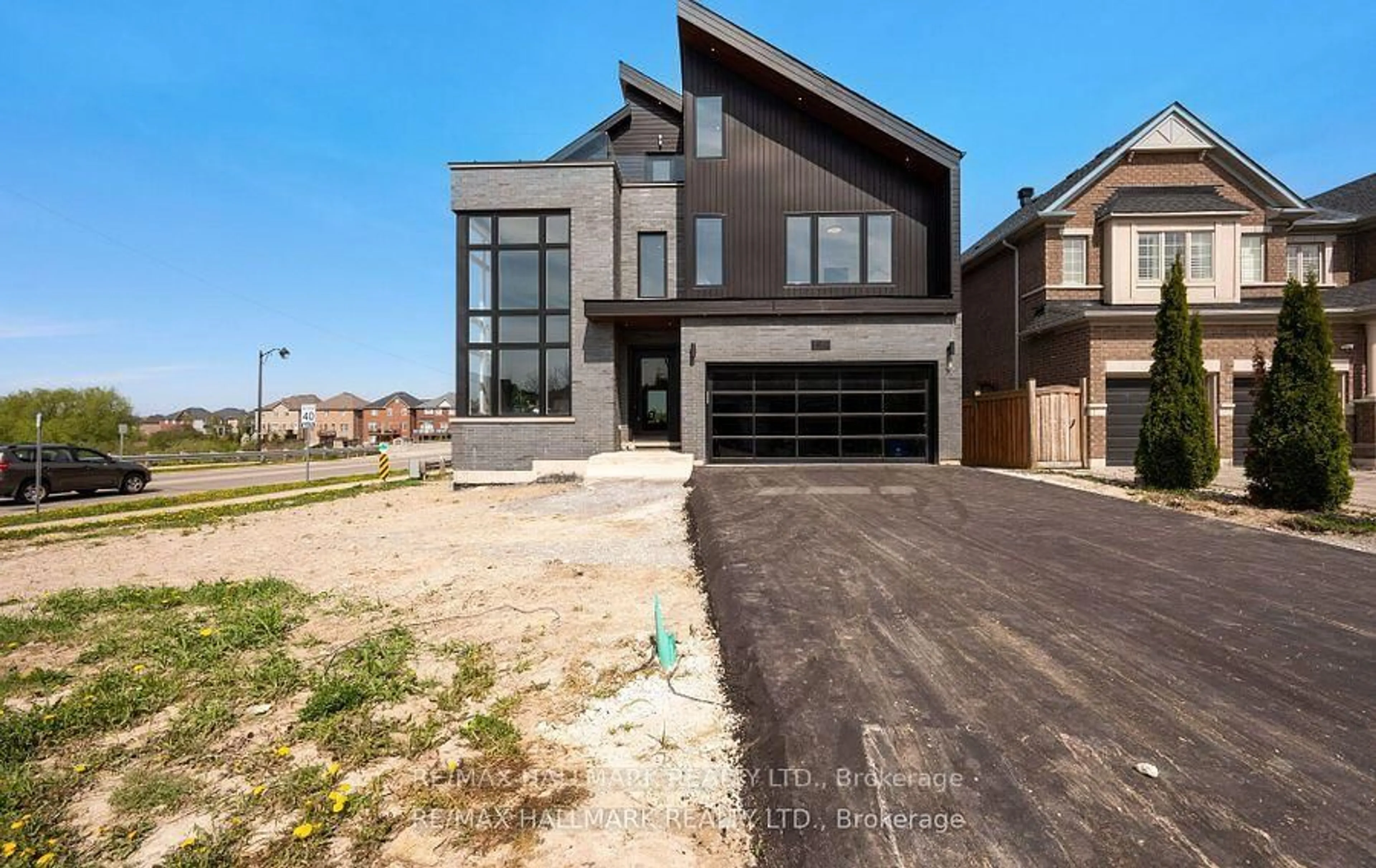 Home with brick exterior material, street for 119 Pointon St, Aurora Ontario L4G 0G6