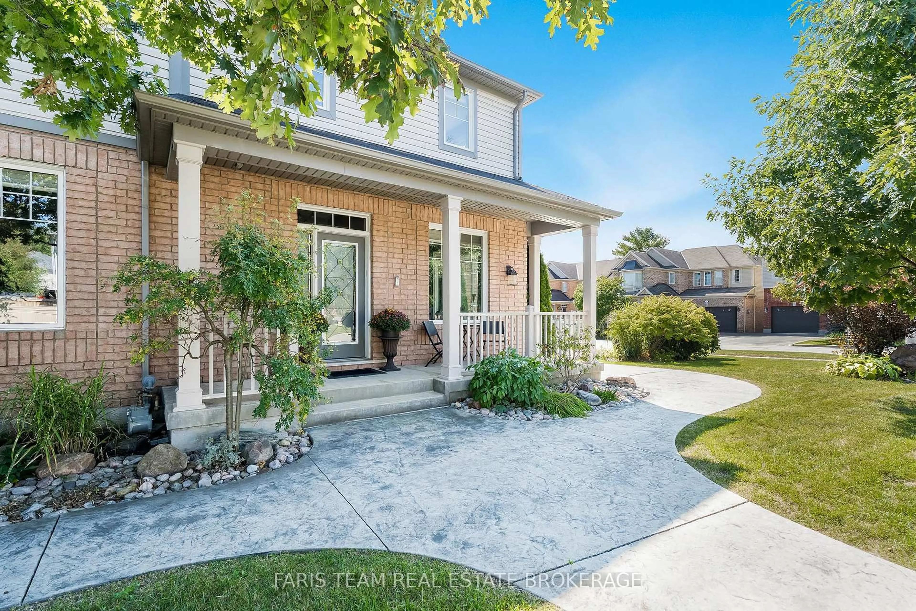 Home with brick exterior material, street for 38 Paddison Pl, New Tecumseth Ontario L9R 0J5