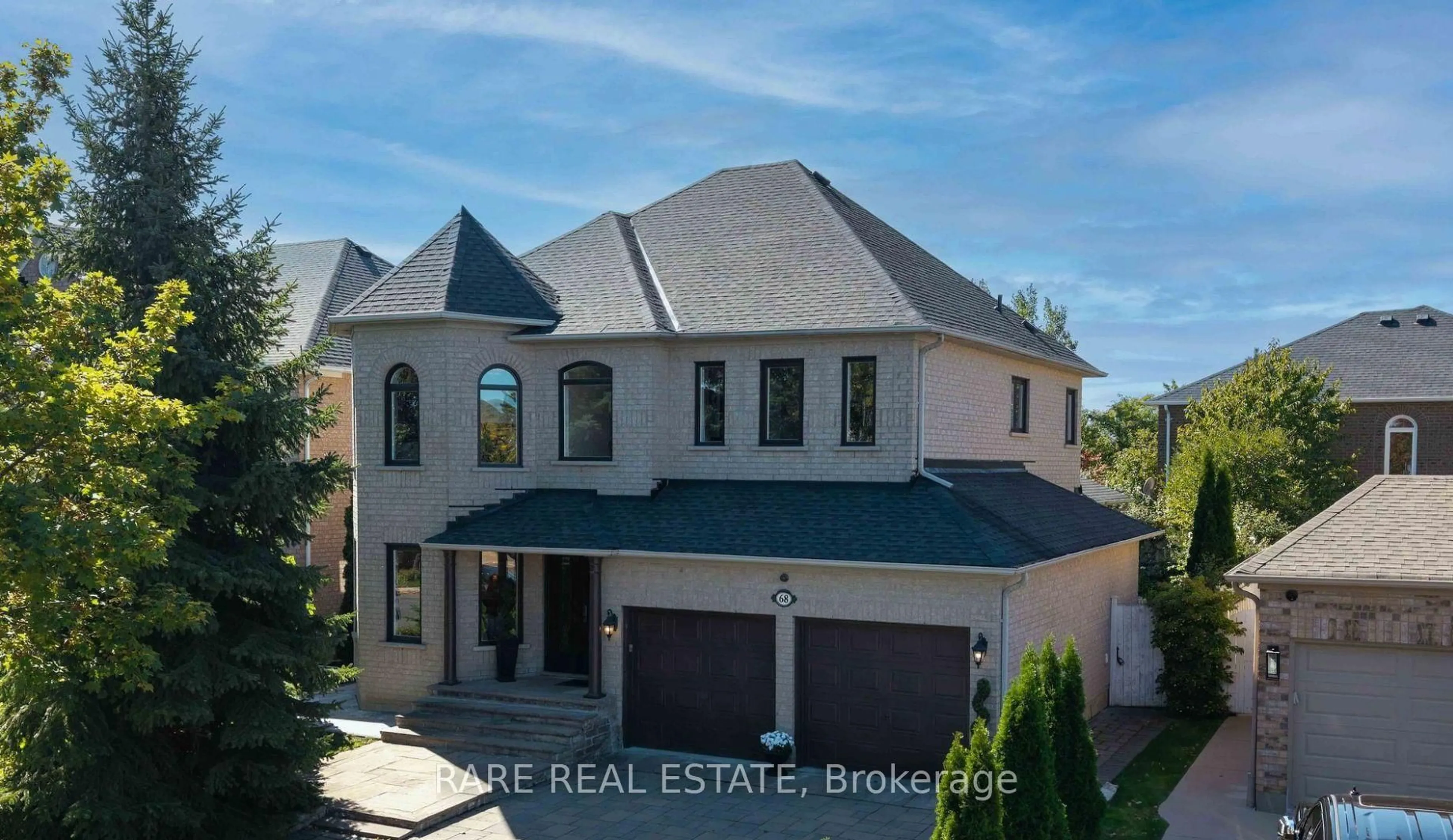 A pic from outside/outdoor area/front of a property/back of a property/a pic from drone, unknown for 68 Kirkbride Cres, Vaughan Ontario L6A 2J5