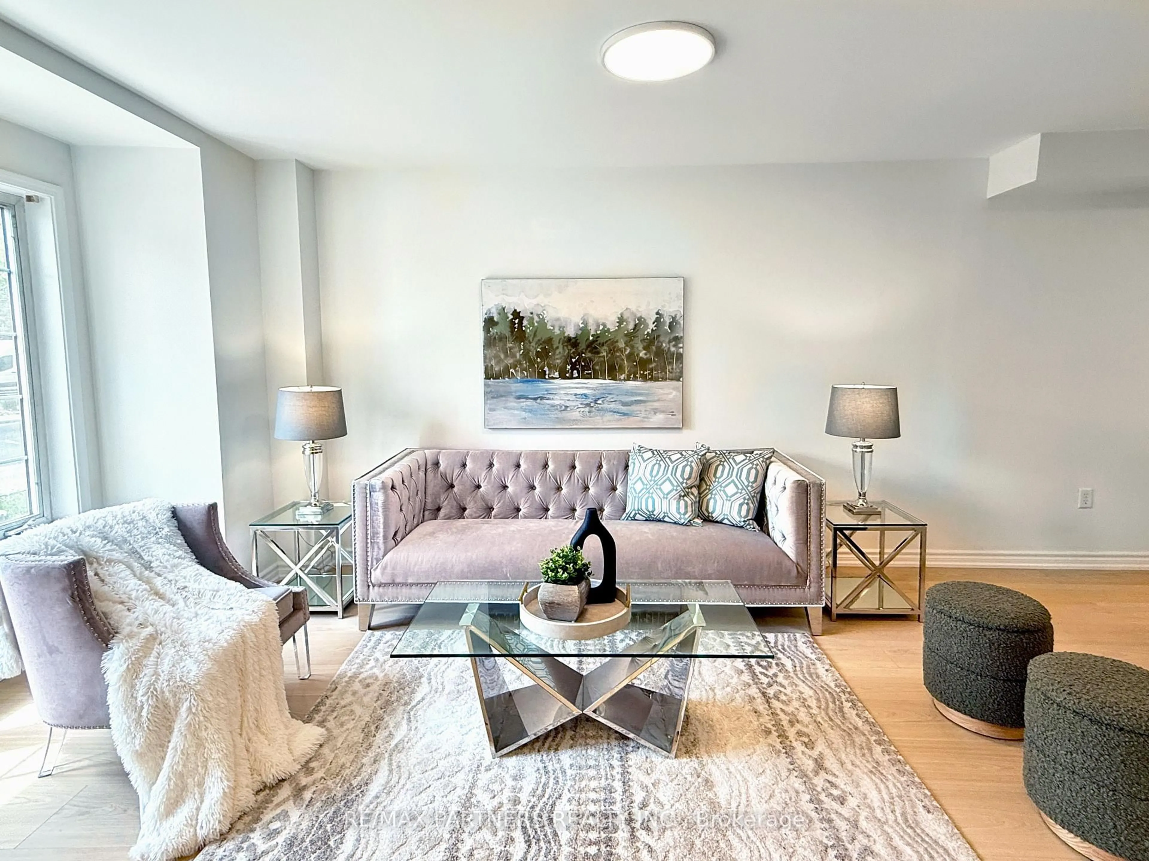 Living room with furniture, unknown for 516 Bur Oak Ave, Markham Ontario L6C 3A9