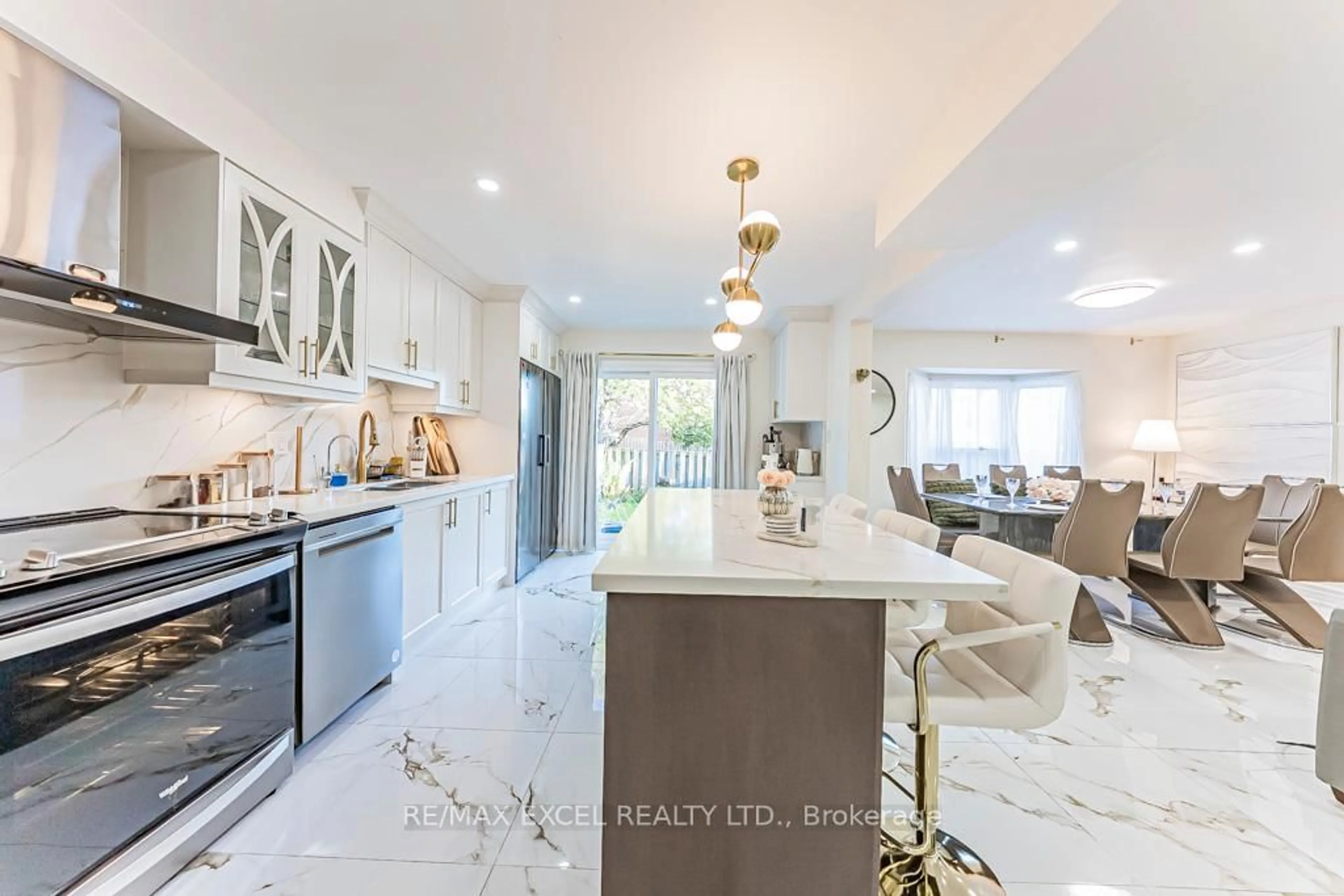 Contemporary kitchen, ceramic/tile floor for 311 Conley St, Vaughan Ontario L4J 2Z3