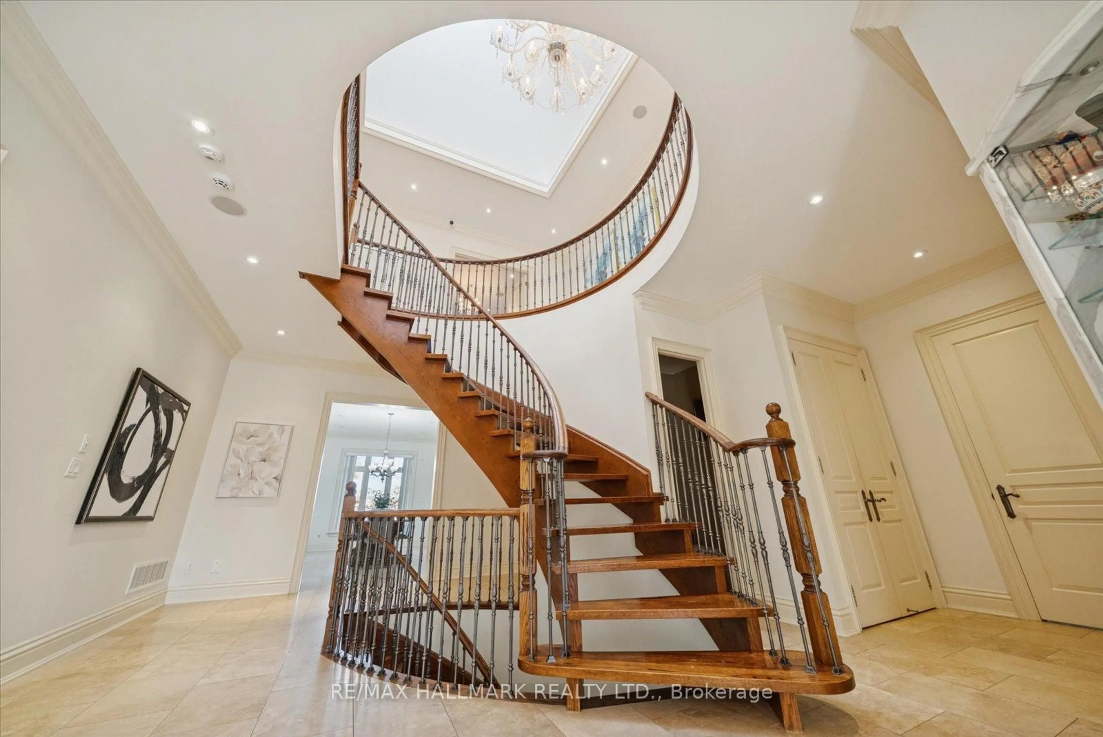 Stairs for 7 Toscanini Rd, Richmond Hill Ontario L4E 2Y9