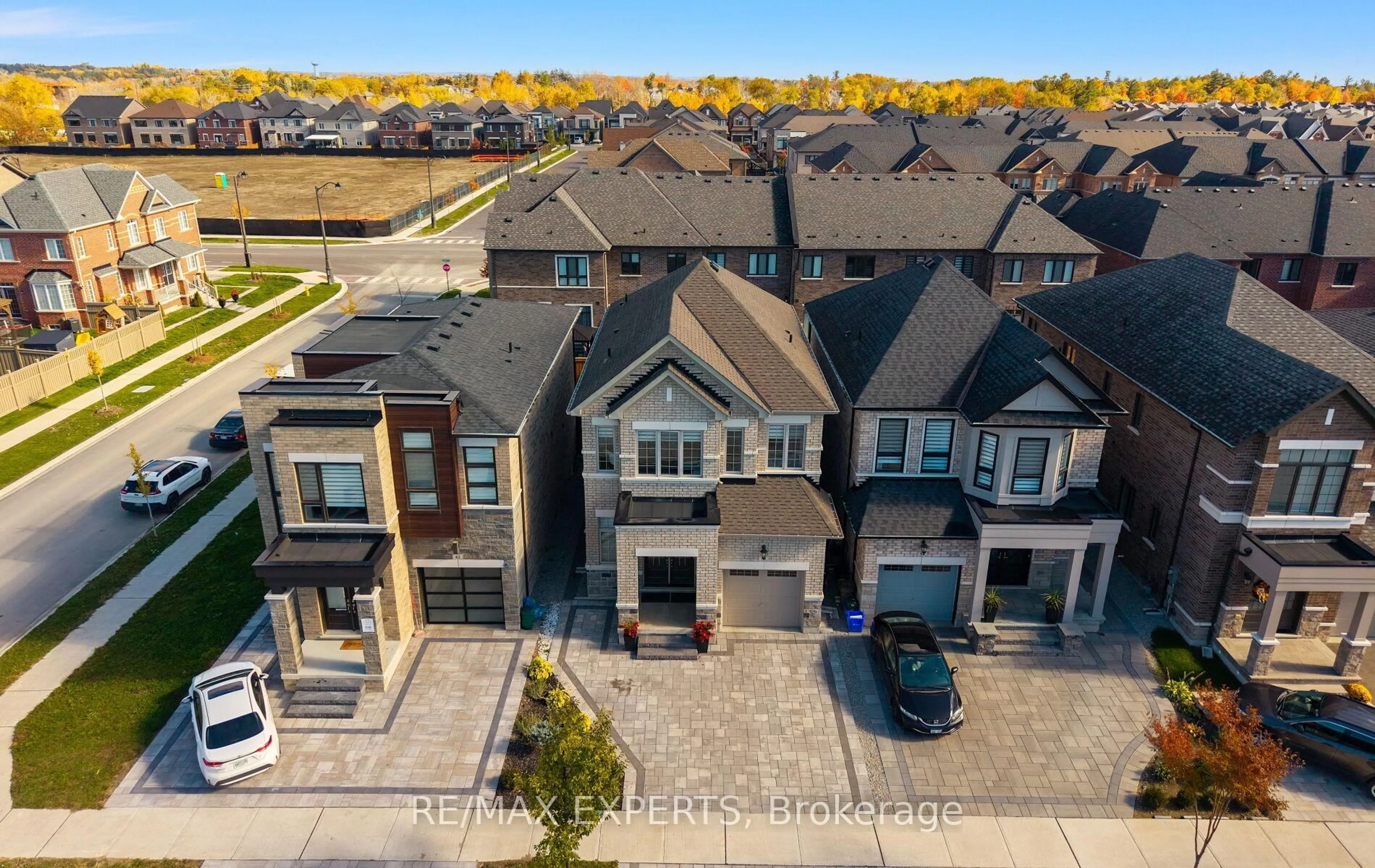 A pic from outside/outdoor area/front of a property/back of a property/a pic from drone, street for 58 Bellefond St, Vaughan Ontario L4H 5C5