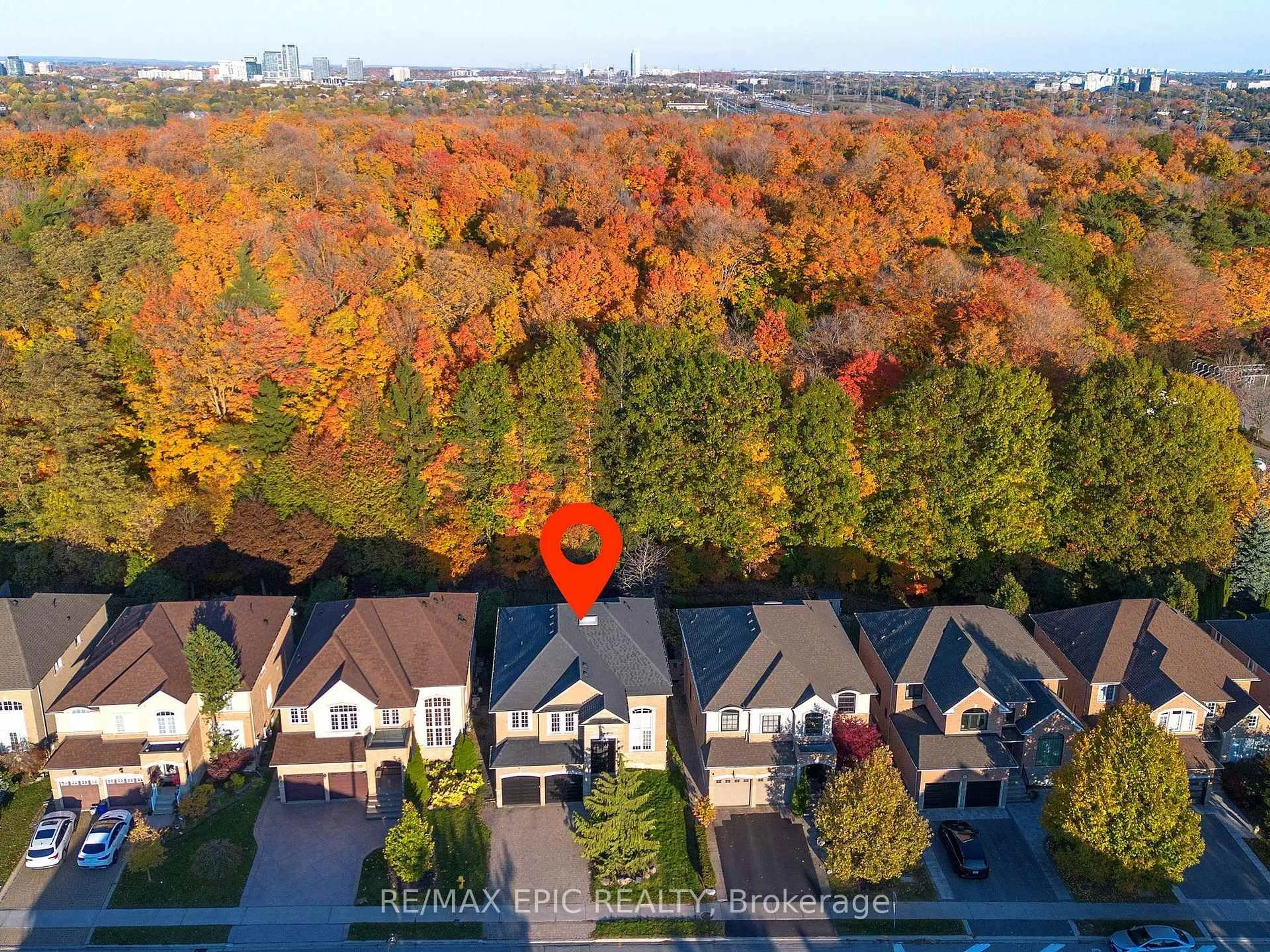 A pic from outside/outdoor area/front of a property/back of a property/a pic from drone, unknown for 115 Thornhill Woods Dr, Vaughan Ontario L4J 8R5