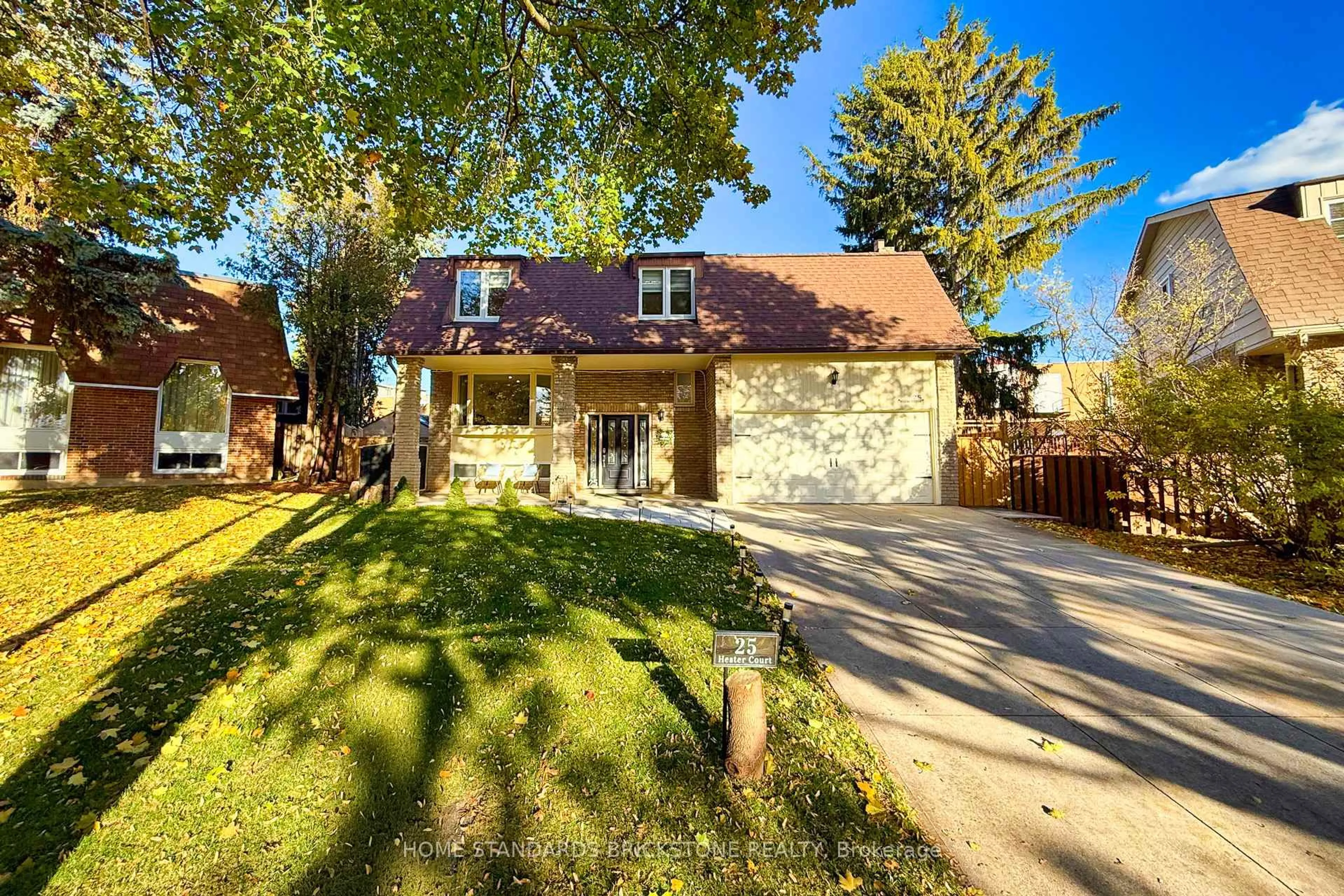 Home with brick exterior material, street for 25 Hester Crt, Markham Ontario L3T 3K4