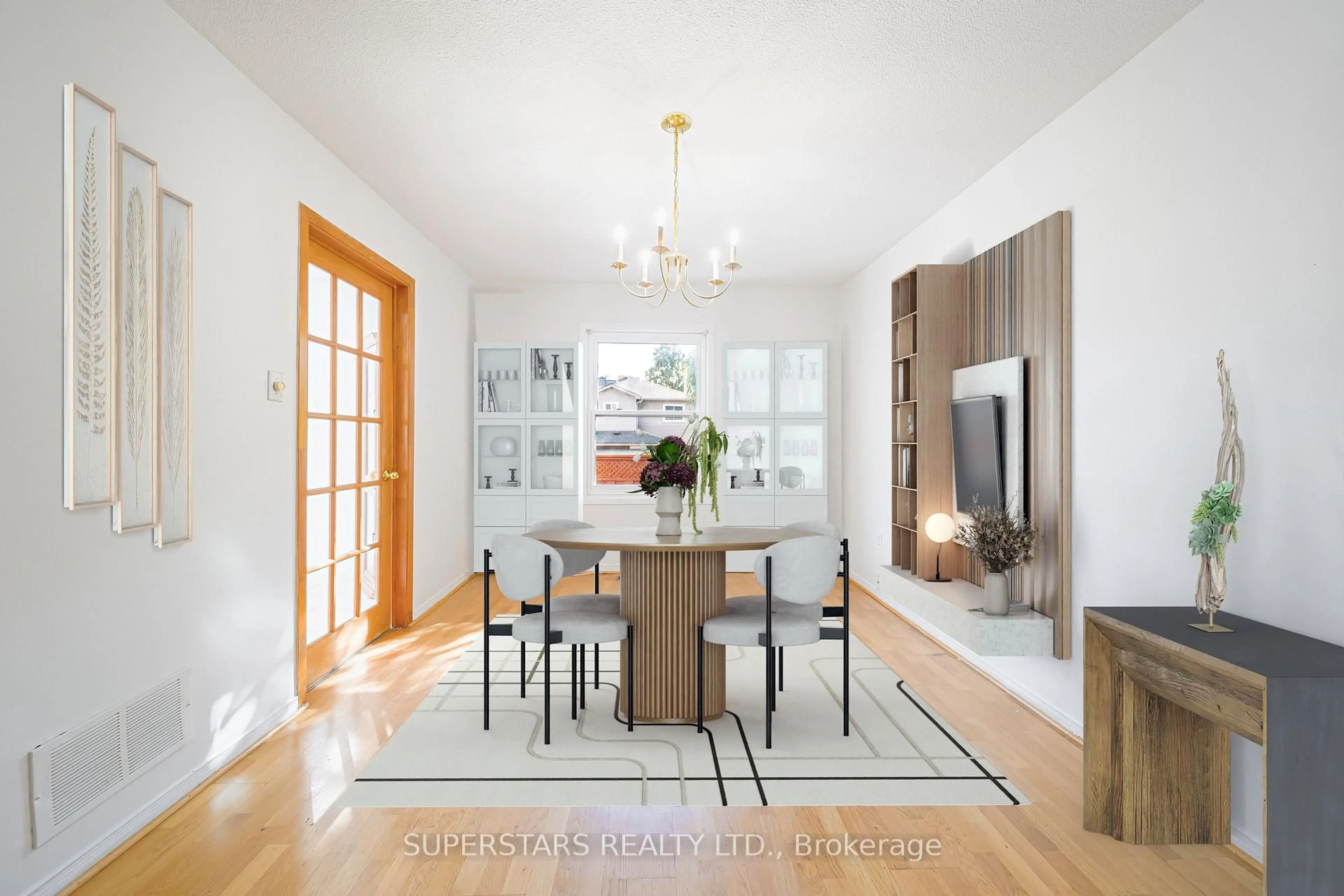 Dining room, unknown for 19 Justus Dr, Richmond Hill Ontario L4C 9Z4