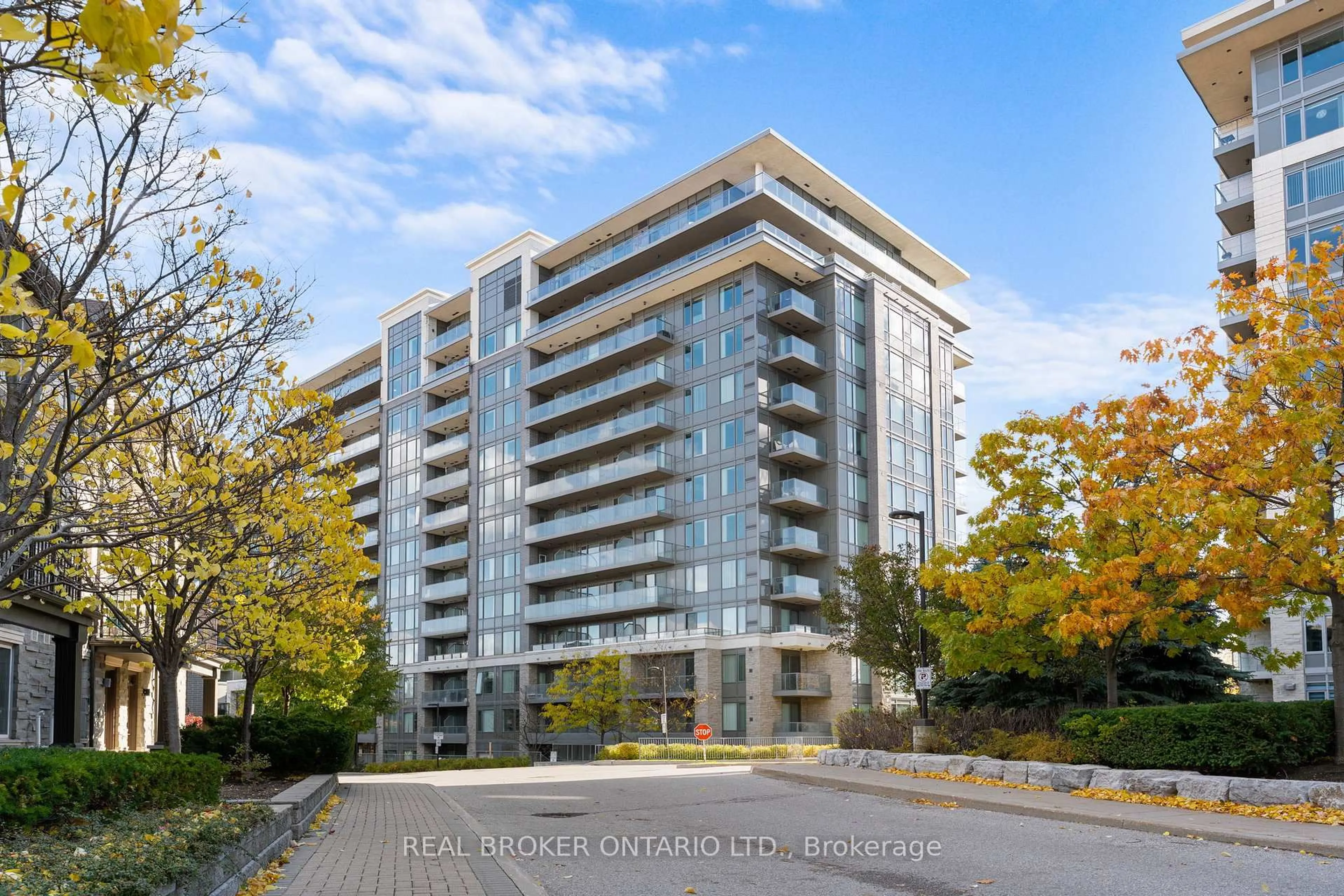 Unknown for 277 South Park Rd #301, Markham Ontario L3T 0B7