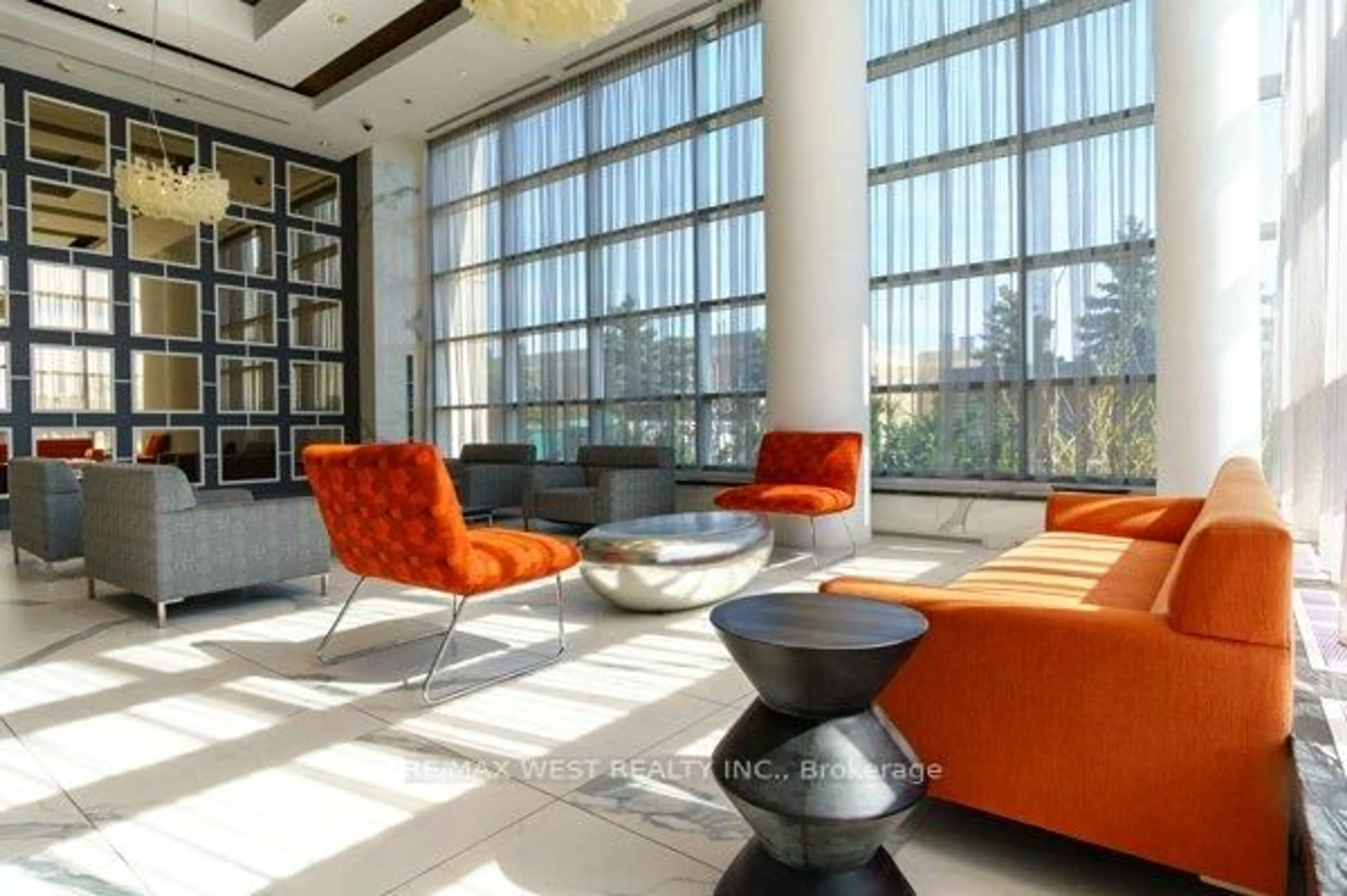 Lobby for 3600 Highway 7 Rd #314, Vaughan Ontario L4L 0G7