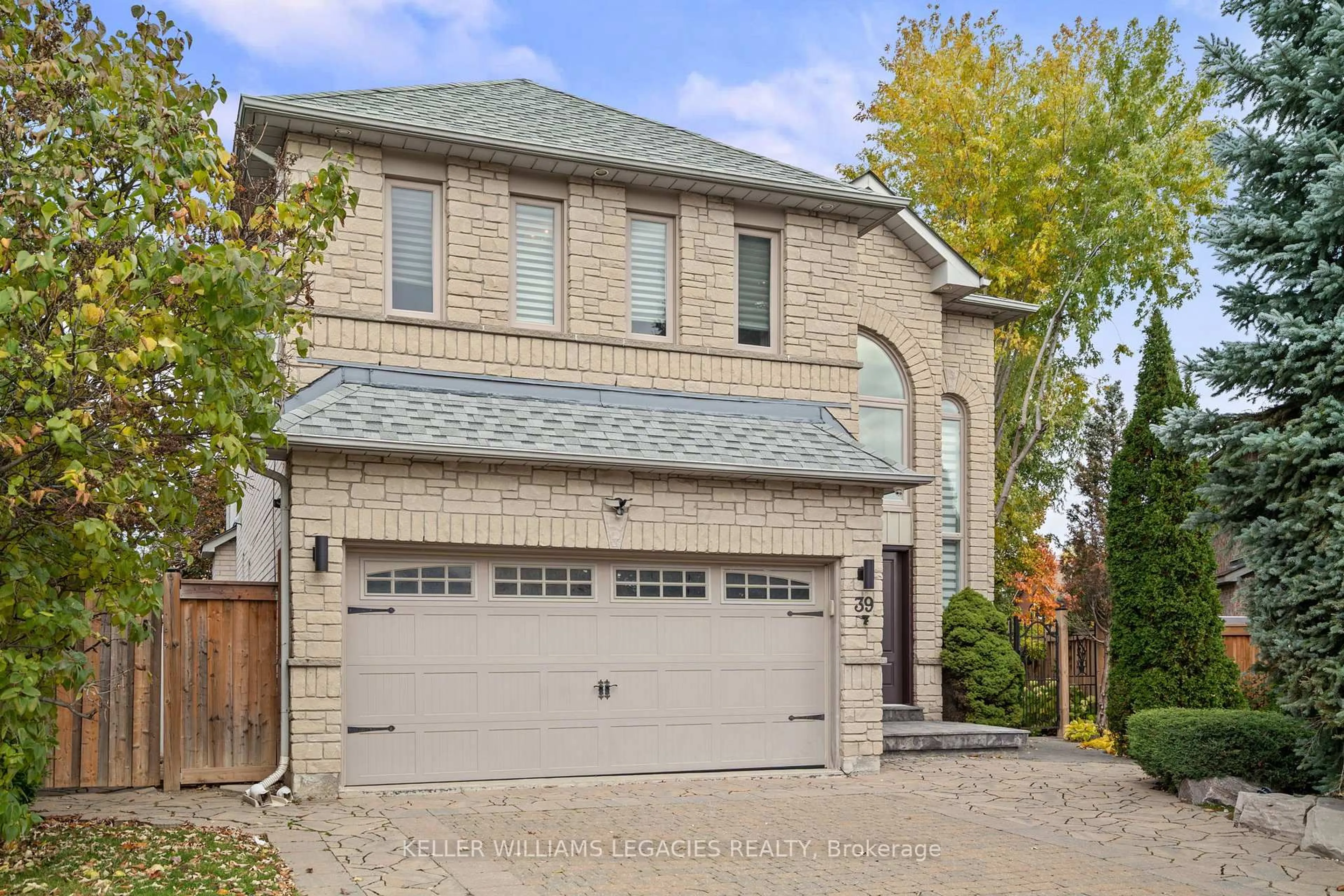 Home with brick exterior material, street for 39 Michelle Dr, Vaughan Ontario L4L 9B8