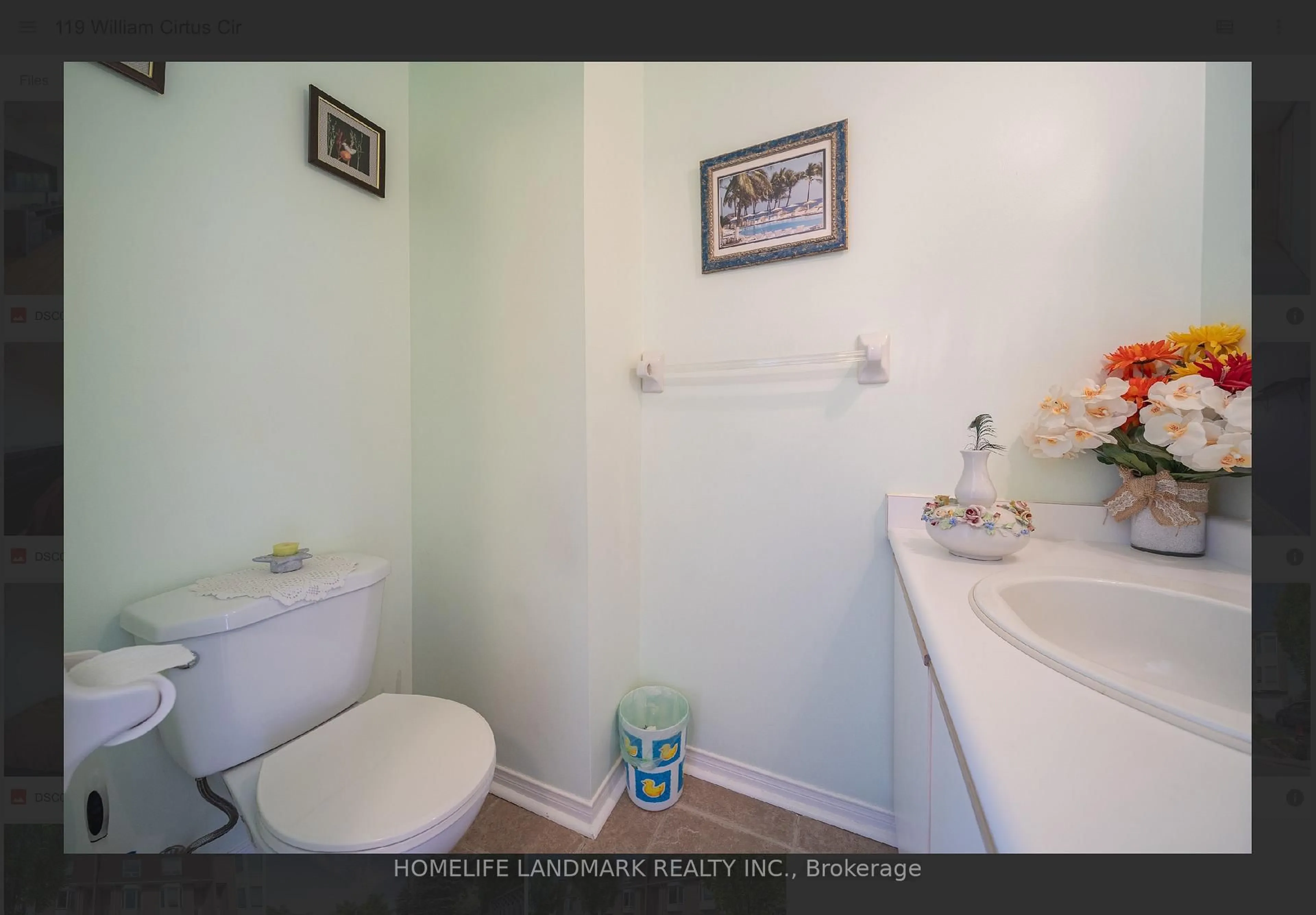 Standard bathroom, unknown for 119 William Curtis Circ #57, Newmarket Ontario L3Y 8L8