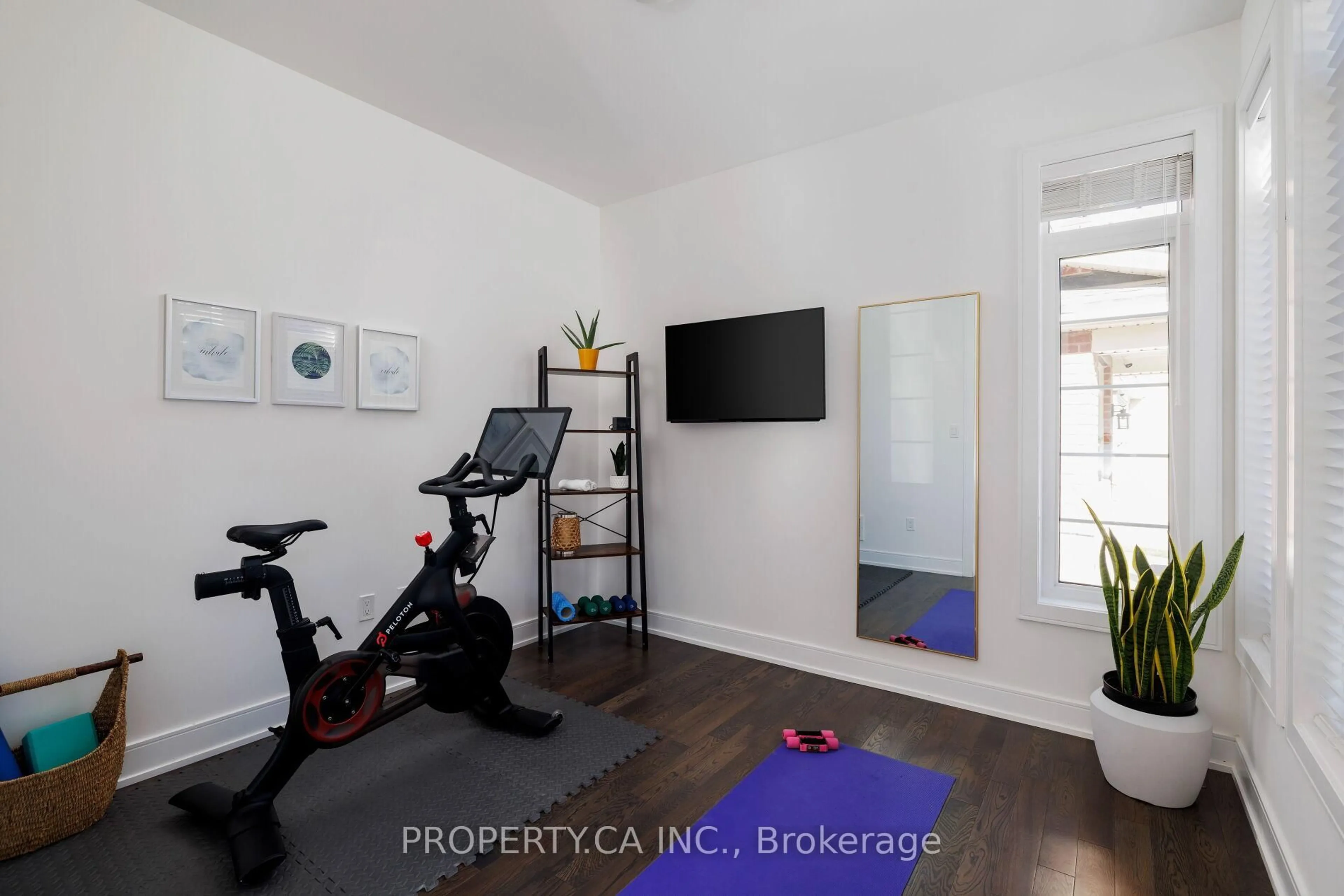 Gym or fitness room for 54 Murray Leonard Lane, East Gwillimbury Ontario L9N 0Y7