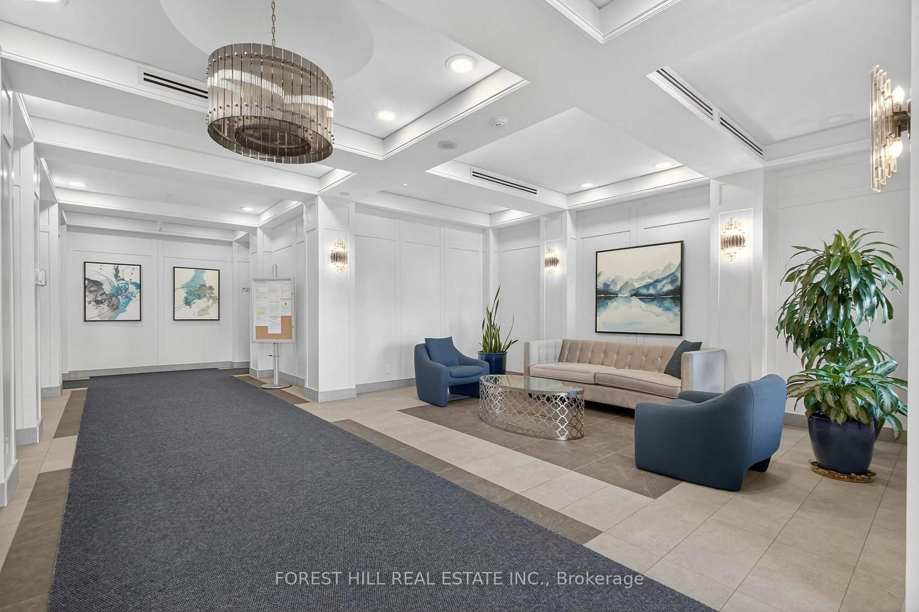 Lobby for 19 Northern Heights Dr #311, Richmond Hill Ontario L4B 4M4