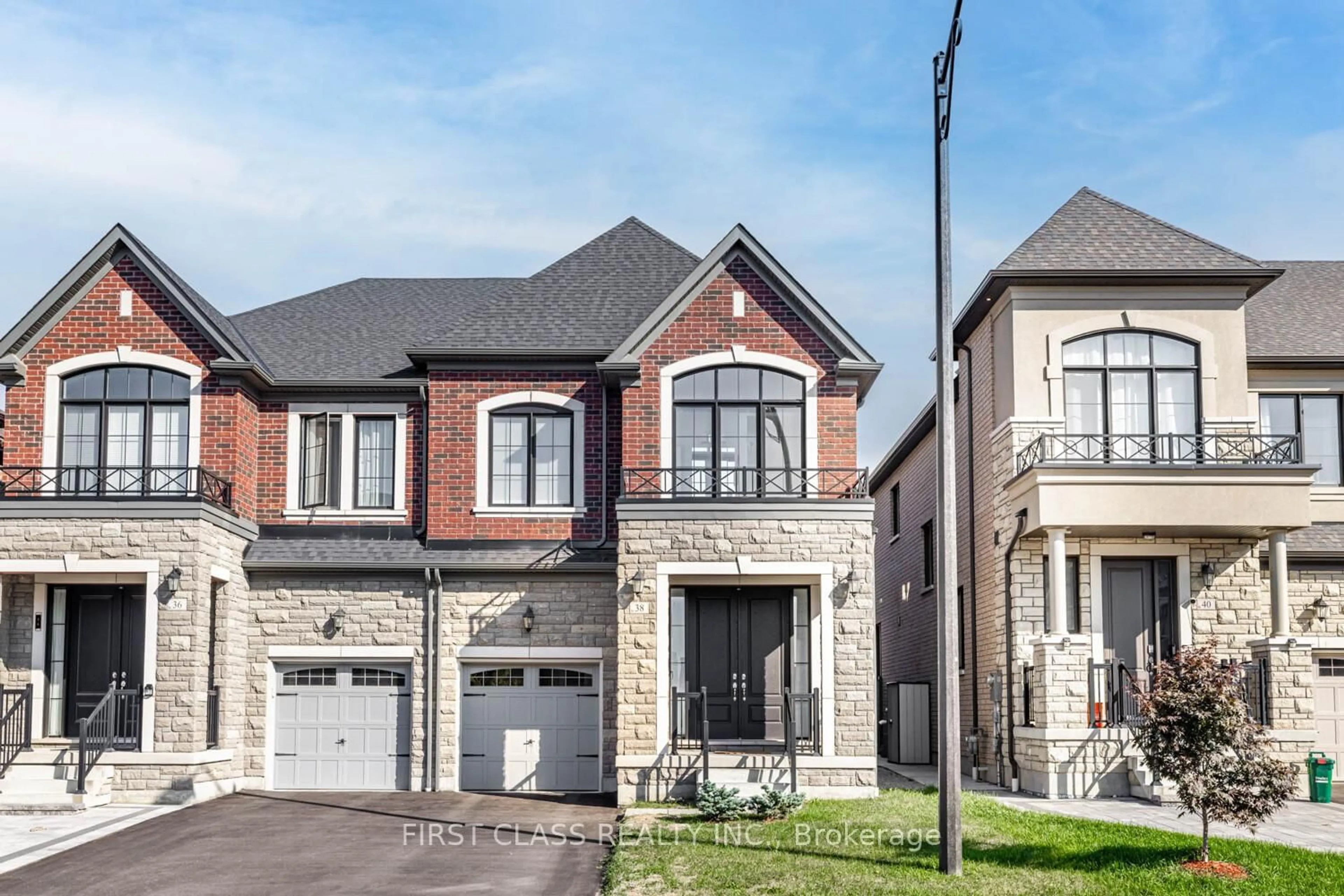 Home with brick exterior material, street for 38 Hewison Ave, Richmond Hill Ontario L4S 0J1