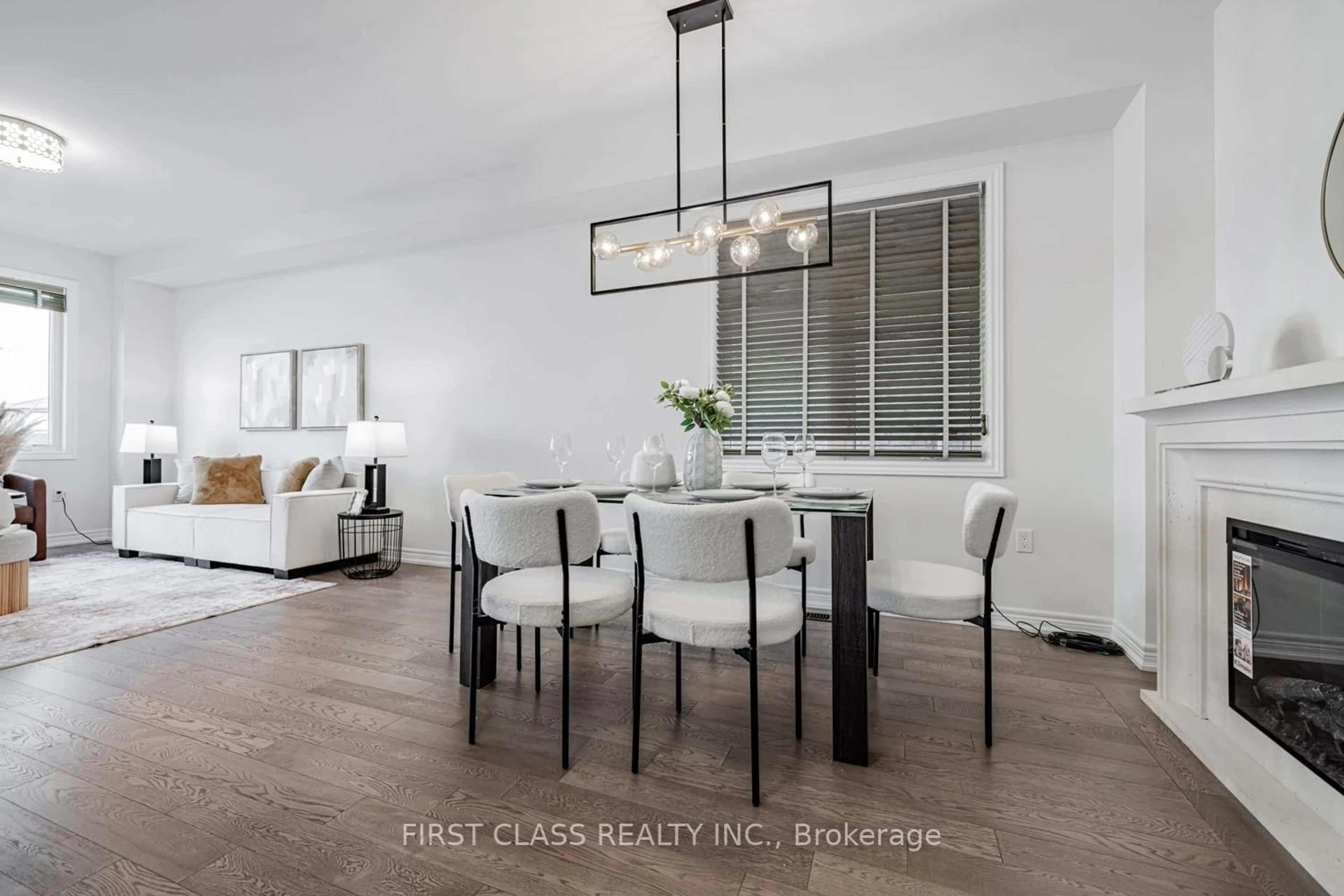 Dining room, unknown for 38 Hewison Ave, Richmond Hill Ontario L4S 0J1