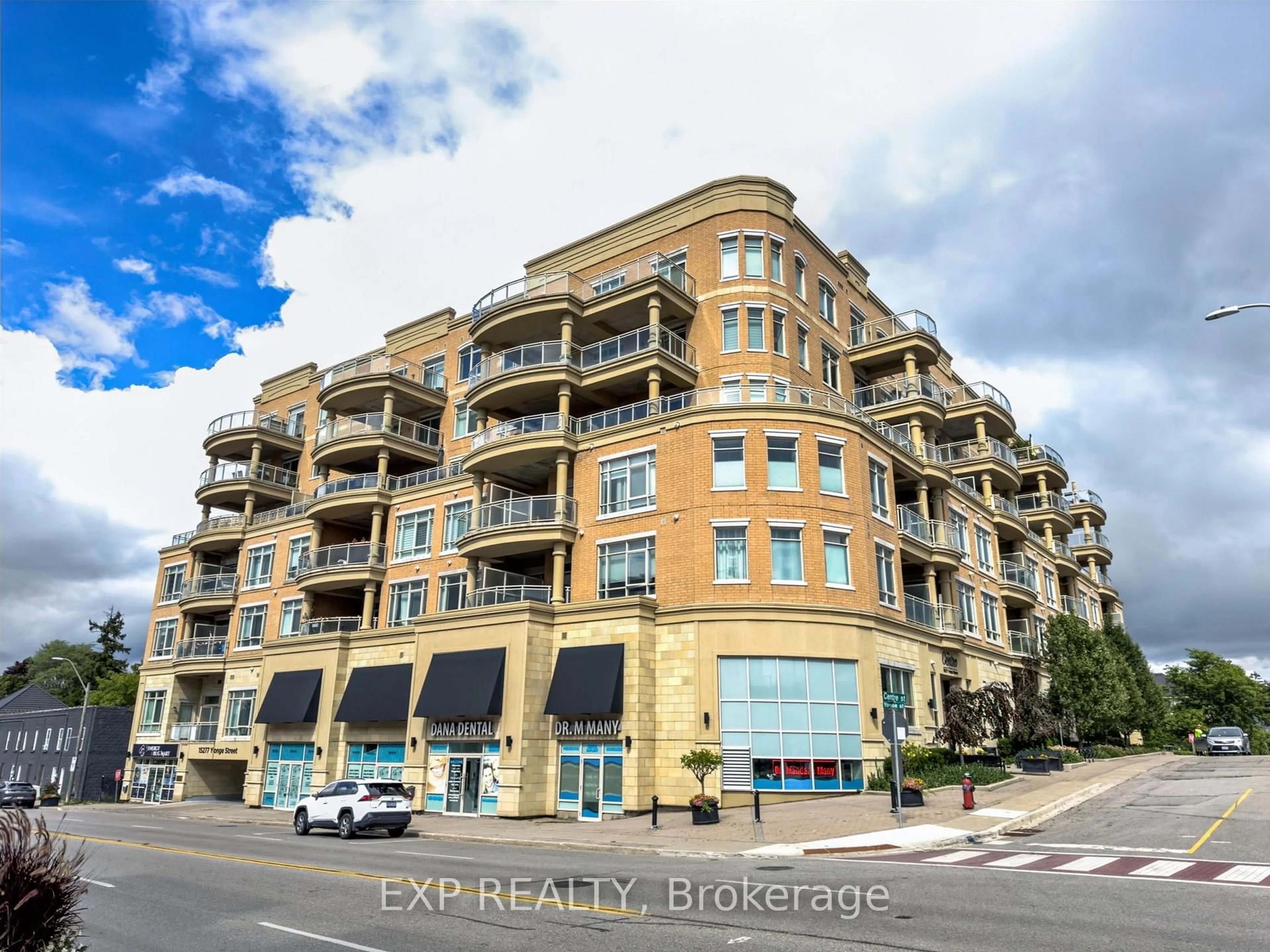 Unknown for 15277 Yonge St #602A, Aurora Ontario L4G 1N6