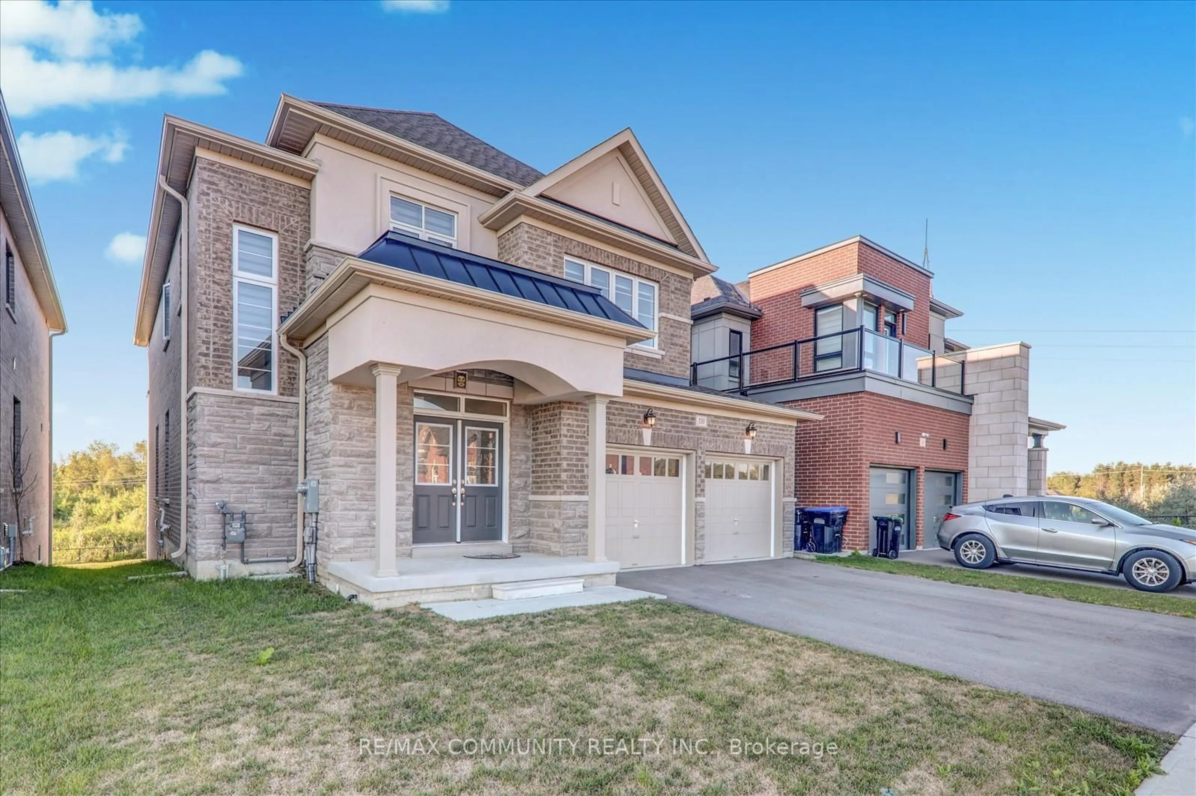 Home with brick exterior material, street for 150 Jonkman Blvd, Bradford West Gwillimbury Ontario L3Z 4J8